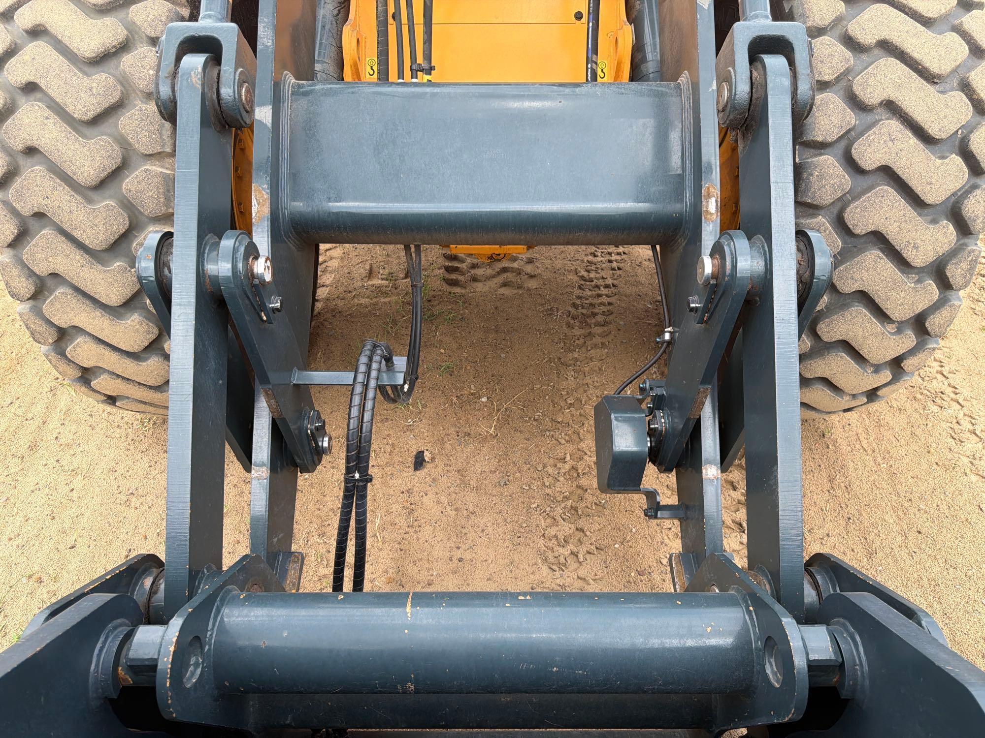 Hyundai 940