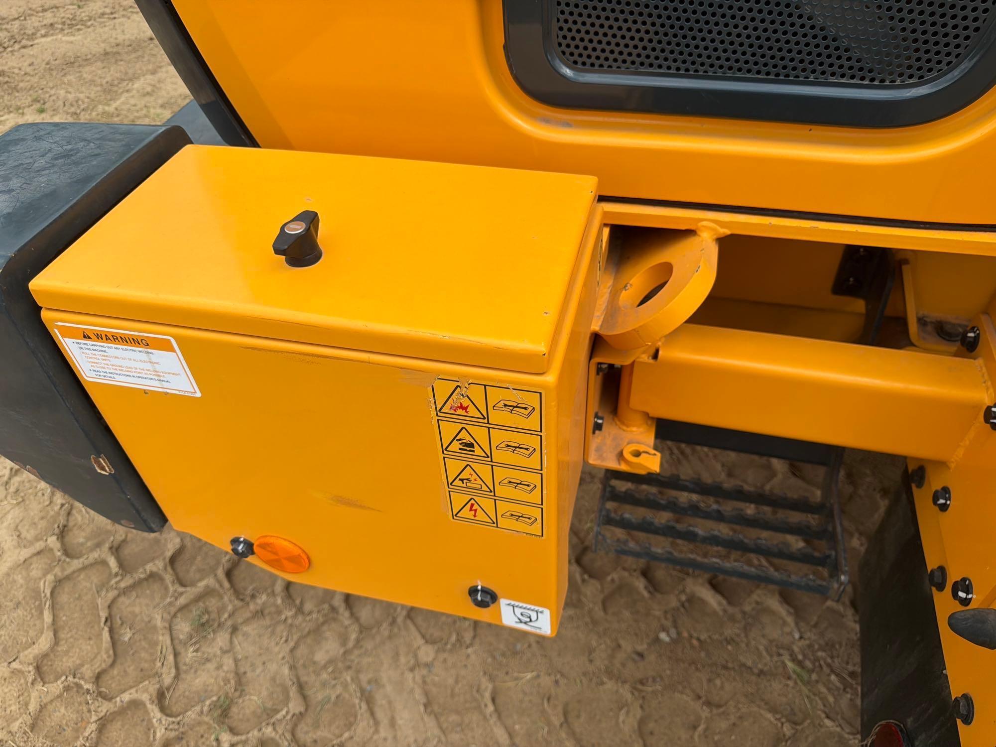 Hyundai 940