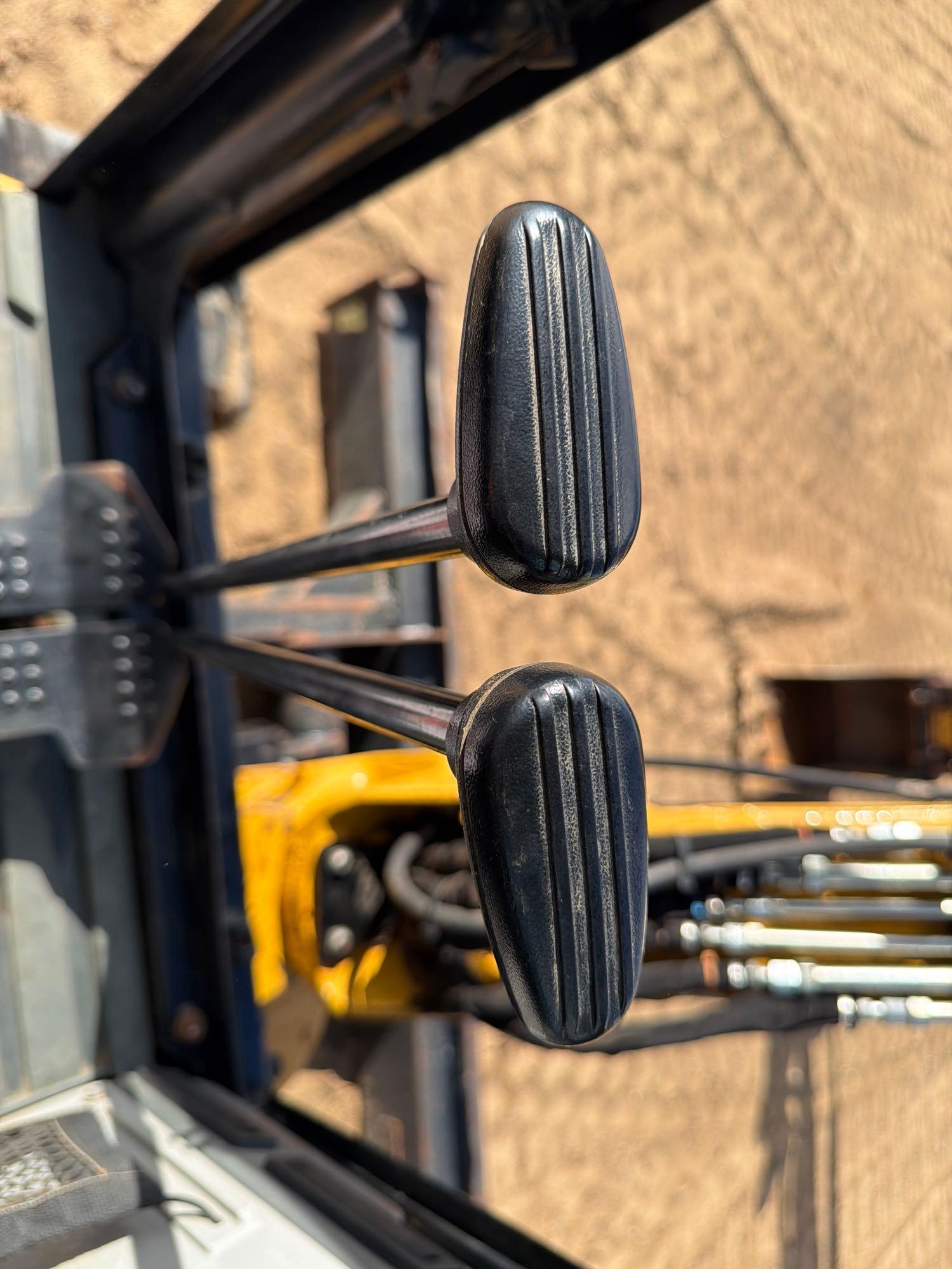 Caterpillar 304