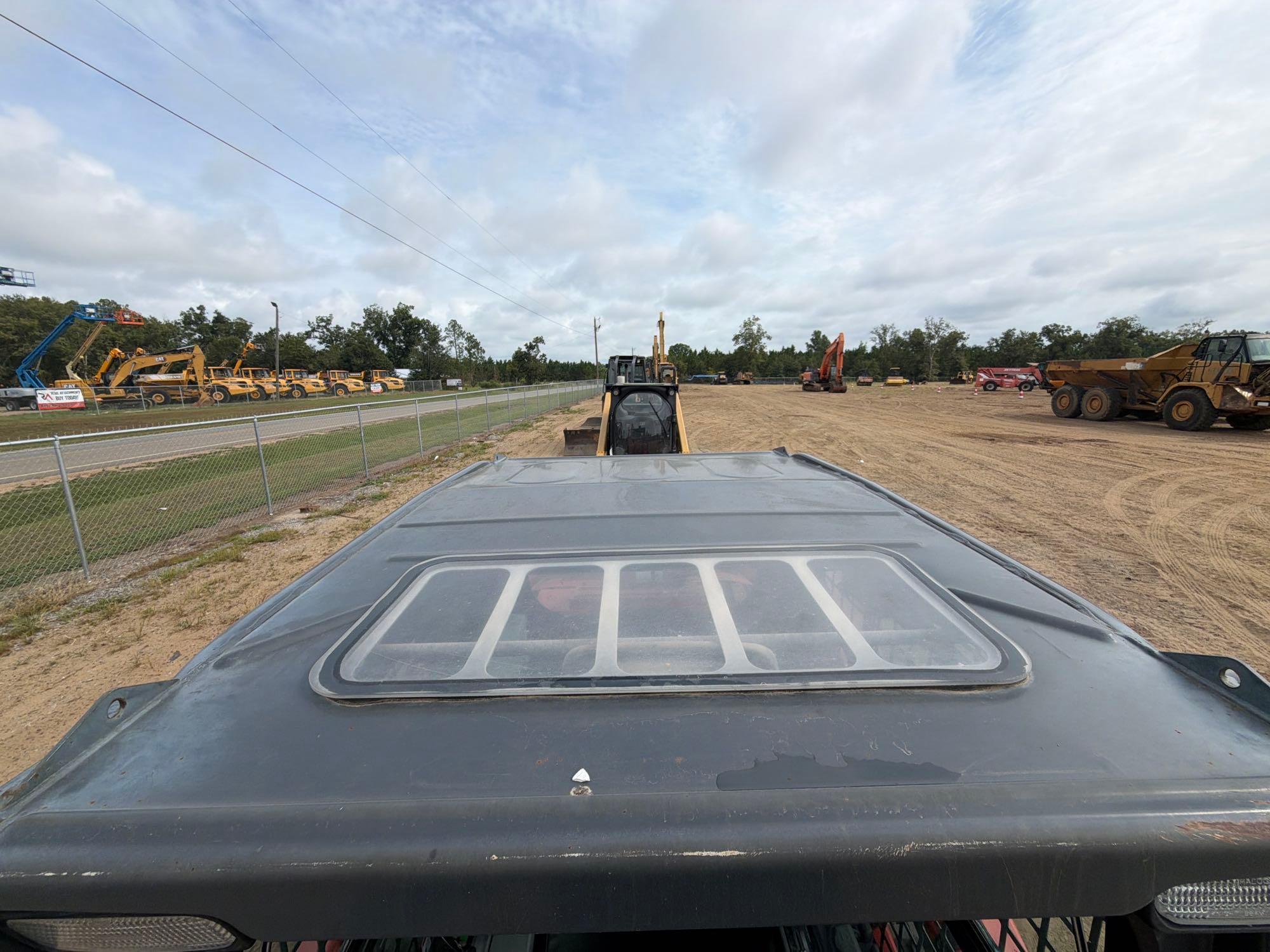 2022 Kubota 752