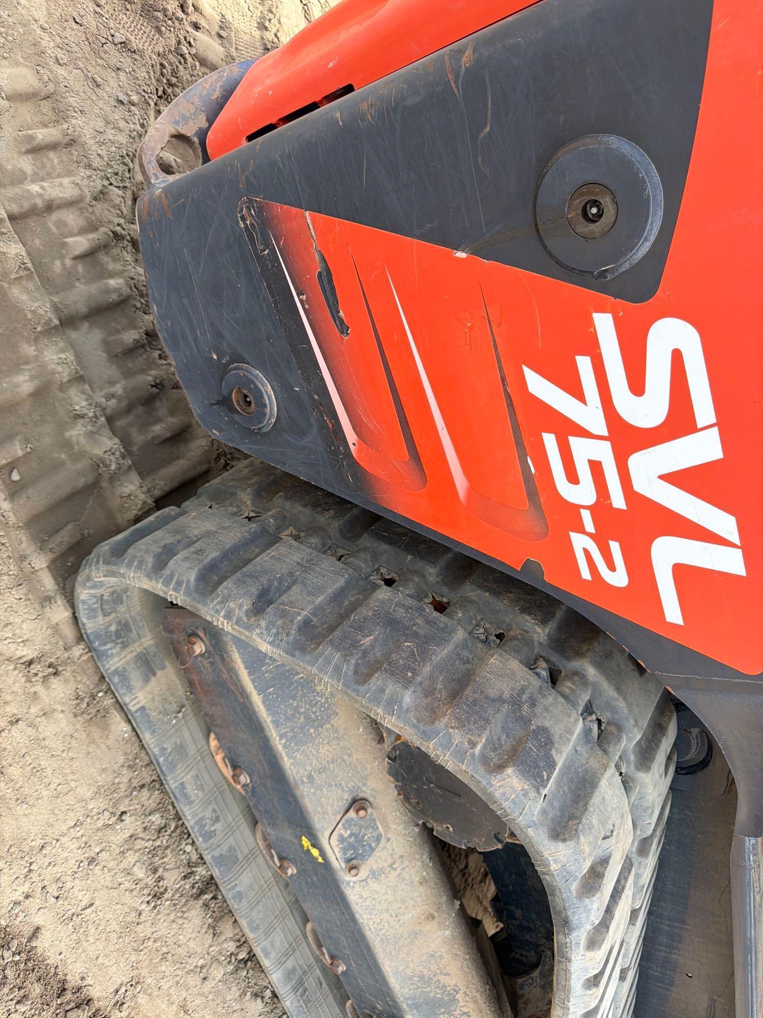 2022 Kubota 752