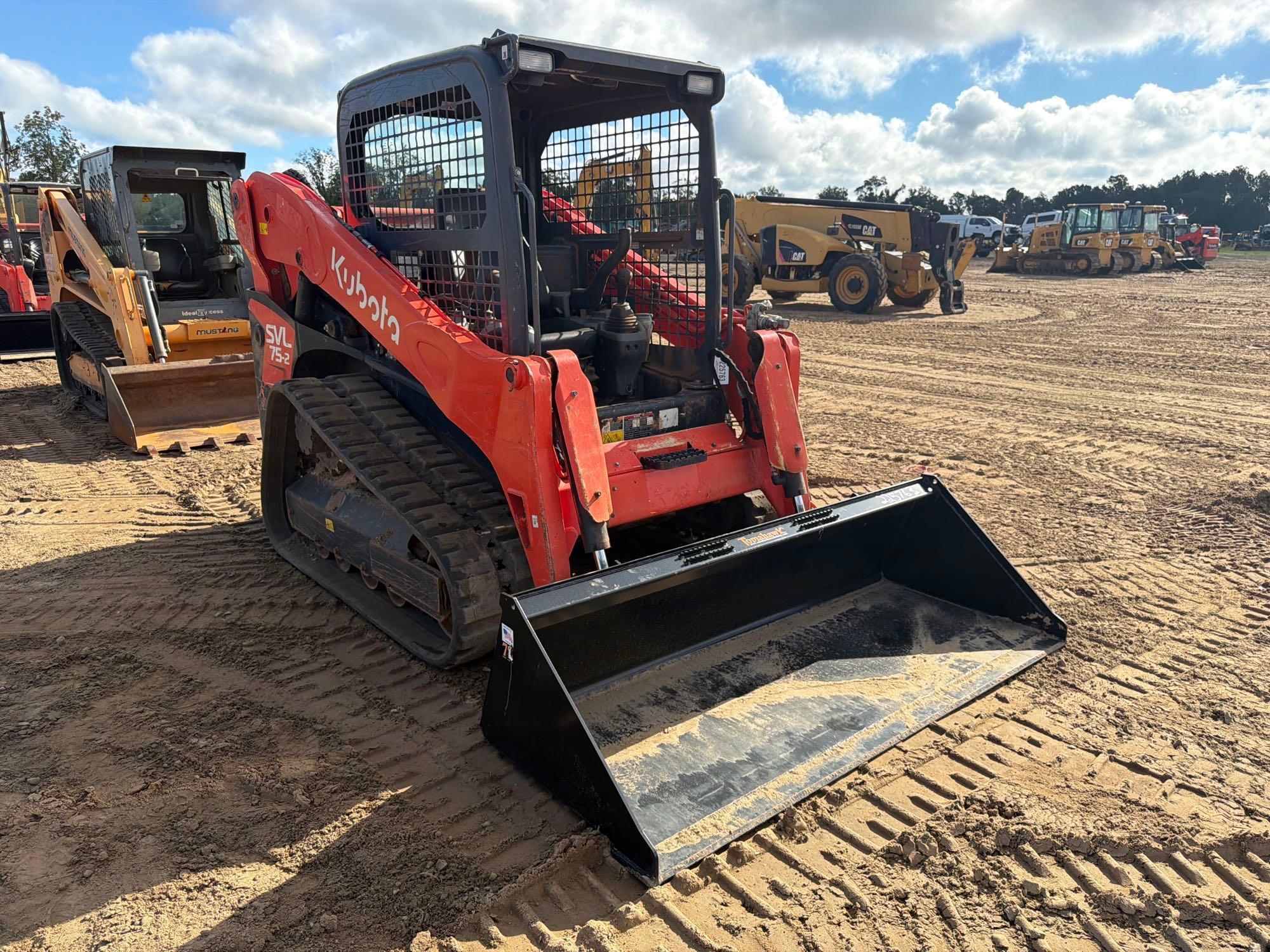 2023 Kubota 752