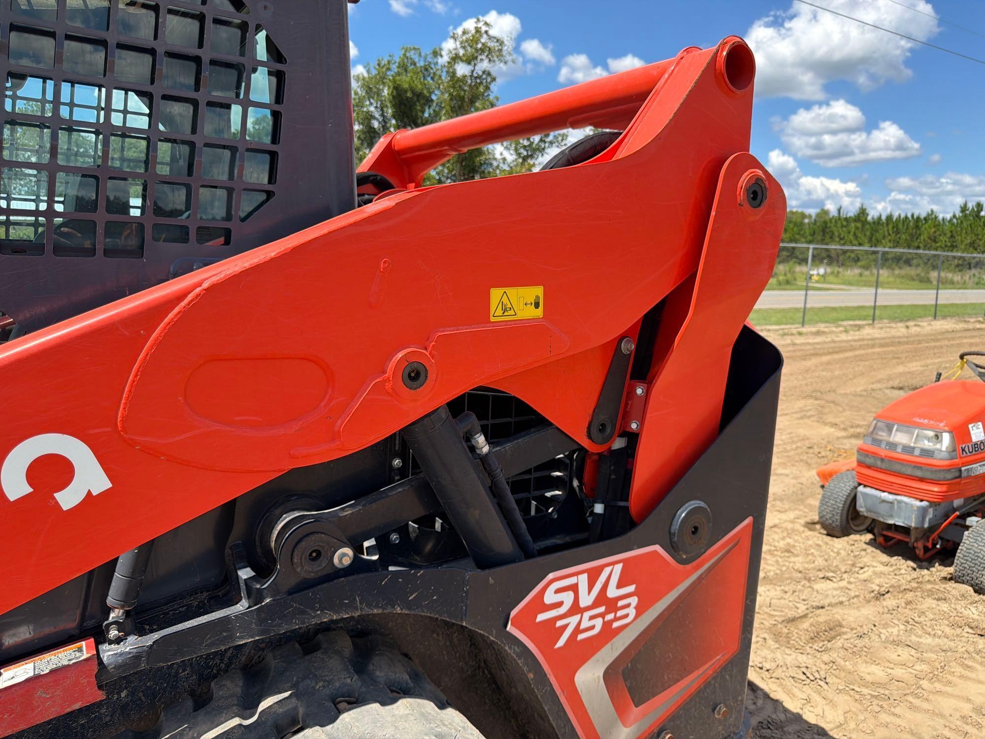 Kubota 753