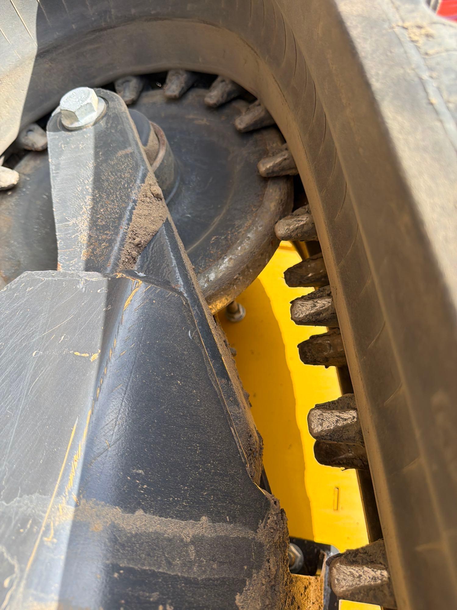 2024 New Holland 332