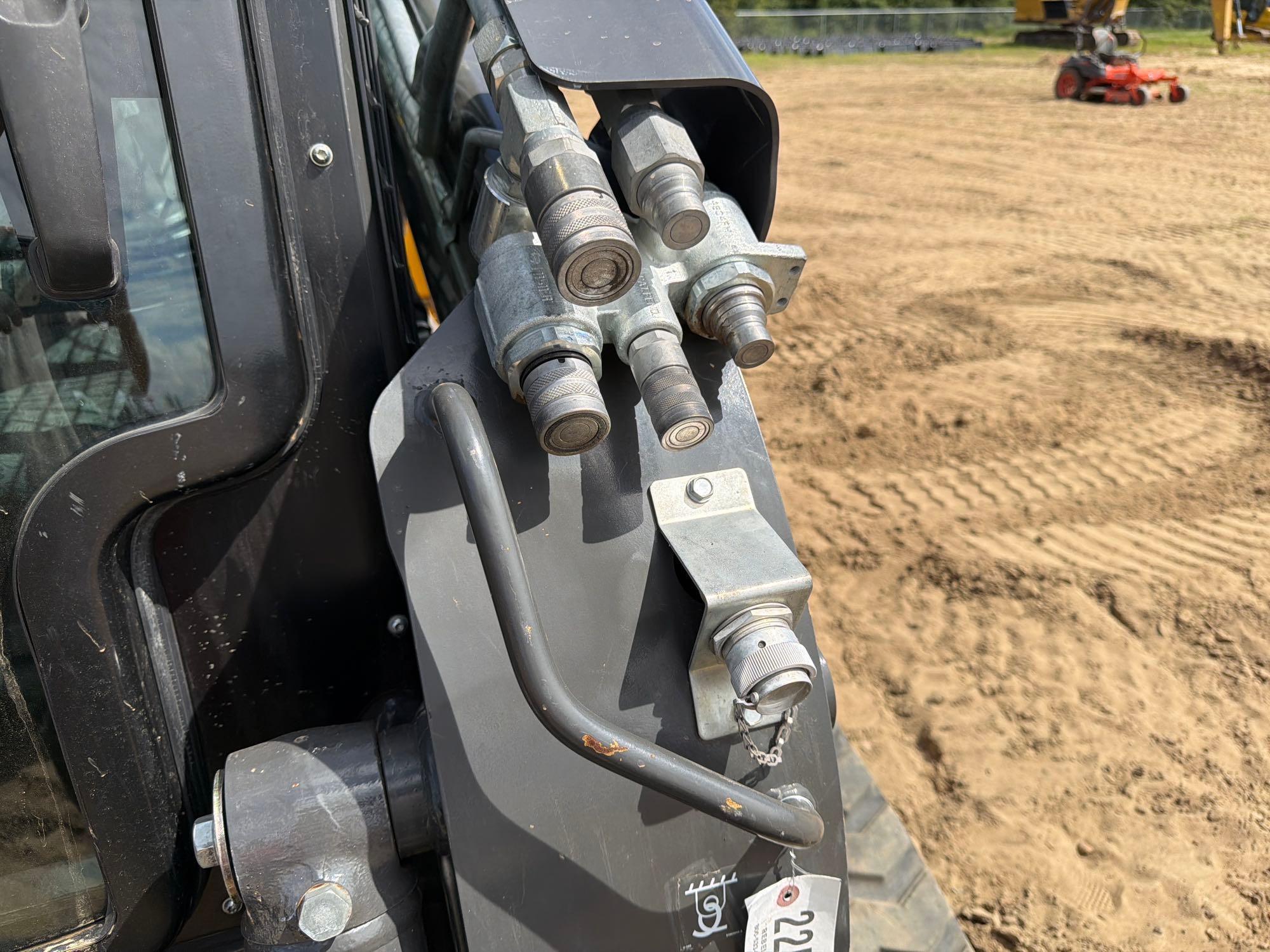 2024 New Holland 332