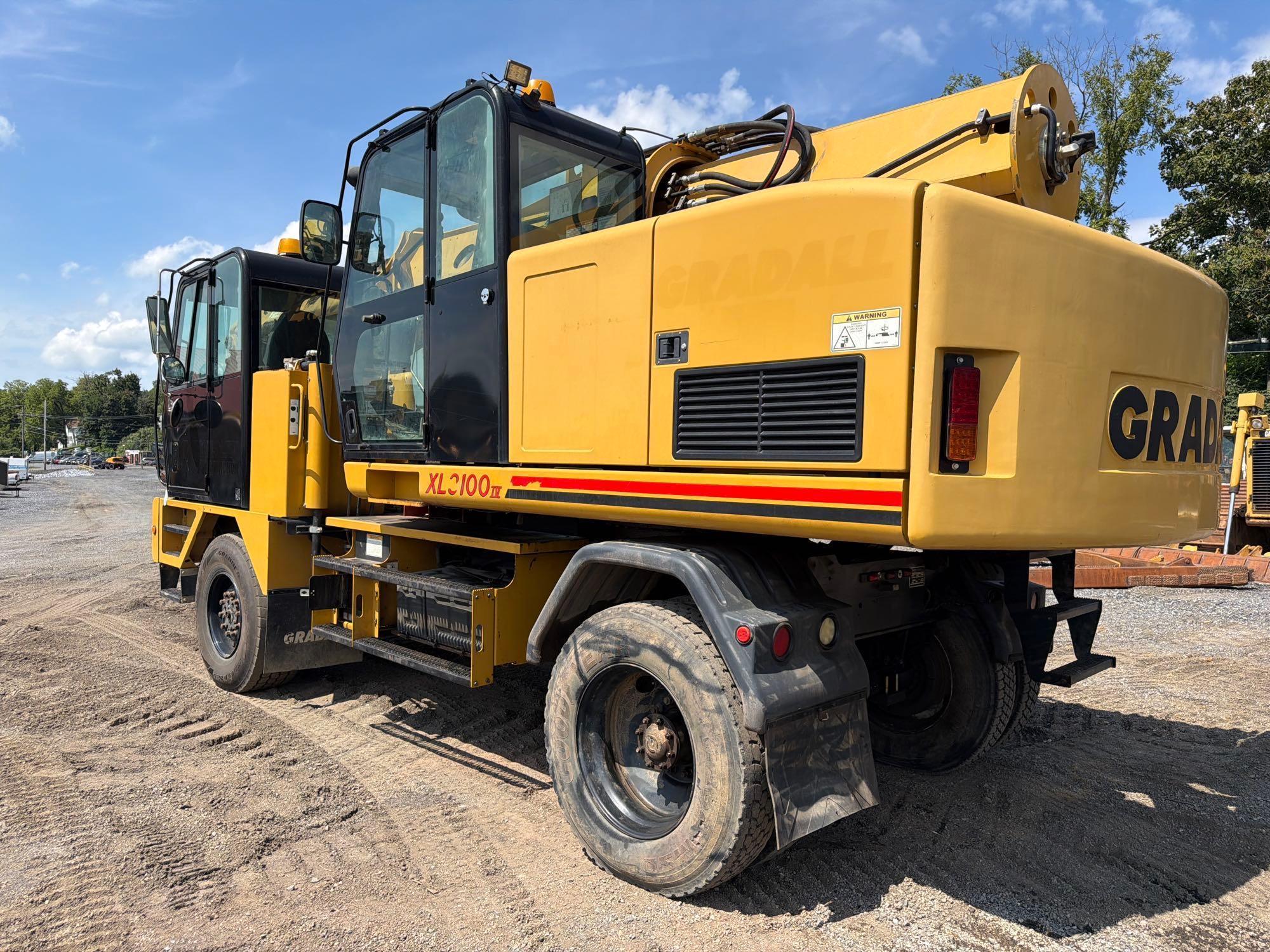 2014 Gradall 3100