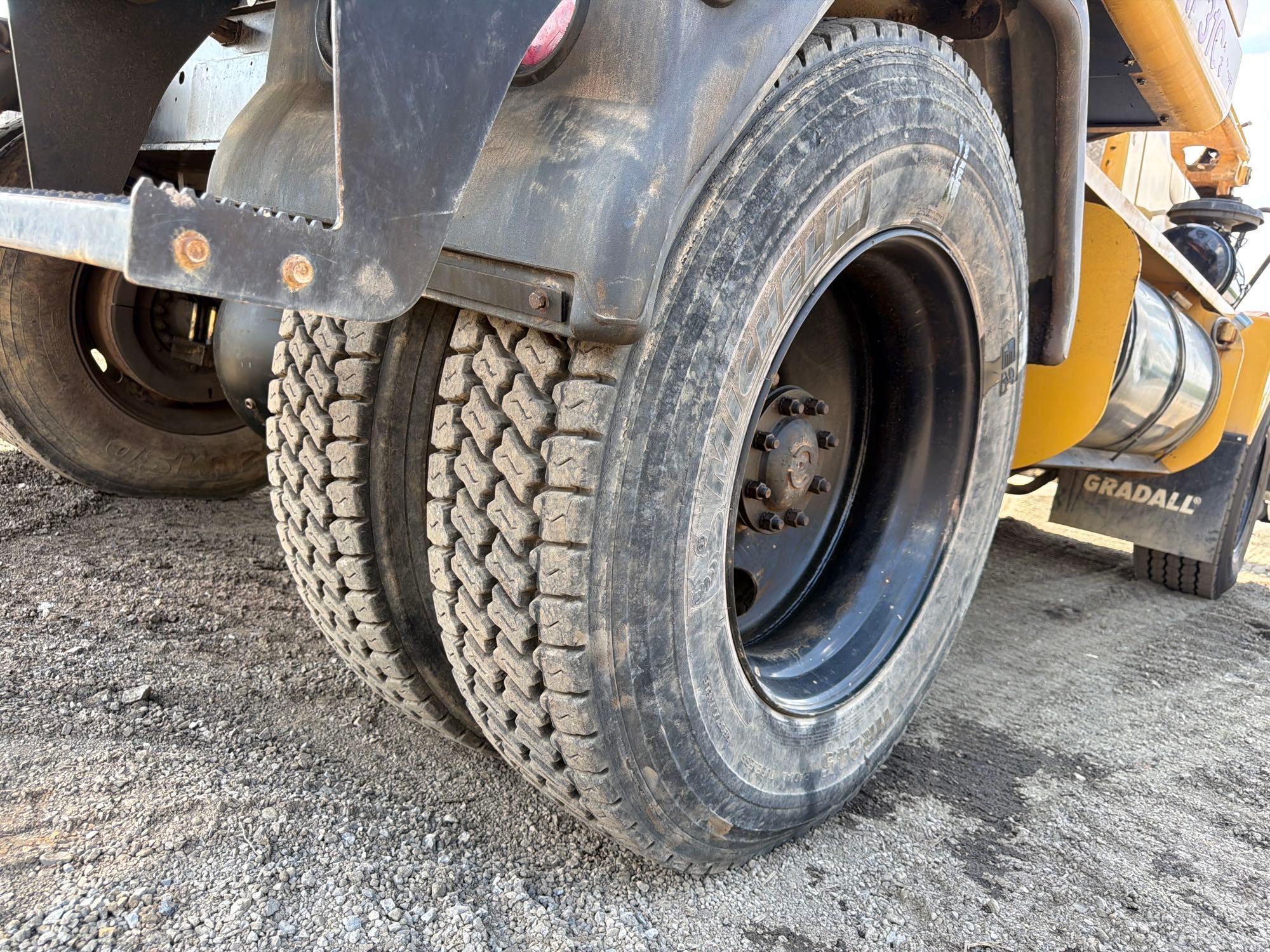 2014 Gradall 3100