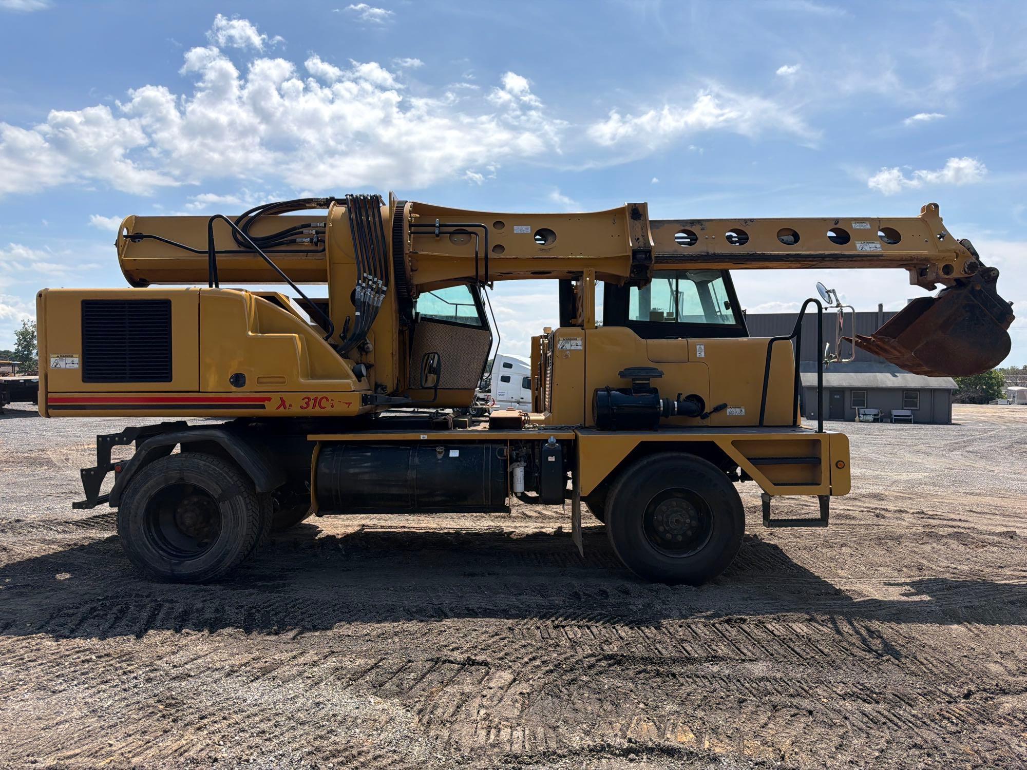 2014 Gradall 3100