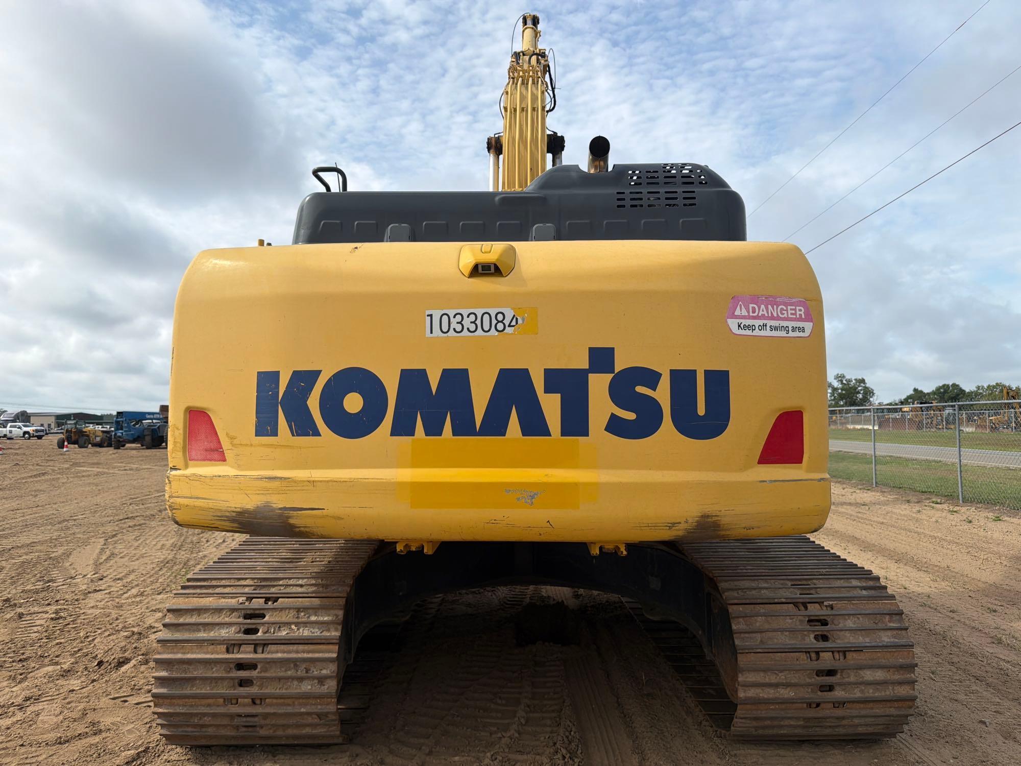 2021 Komatsu PC240LC