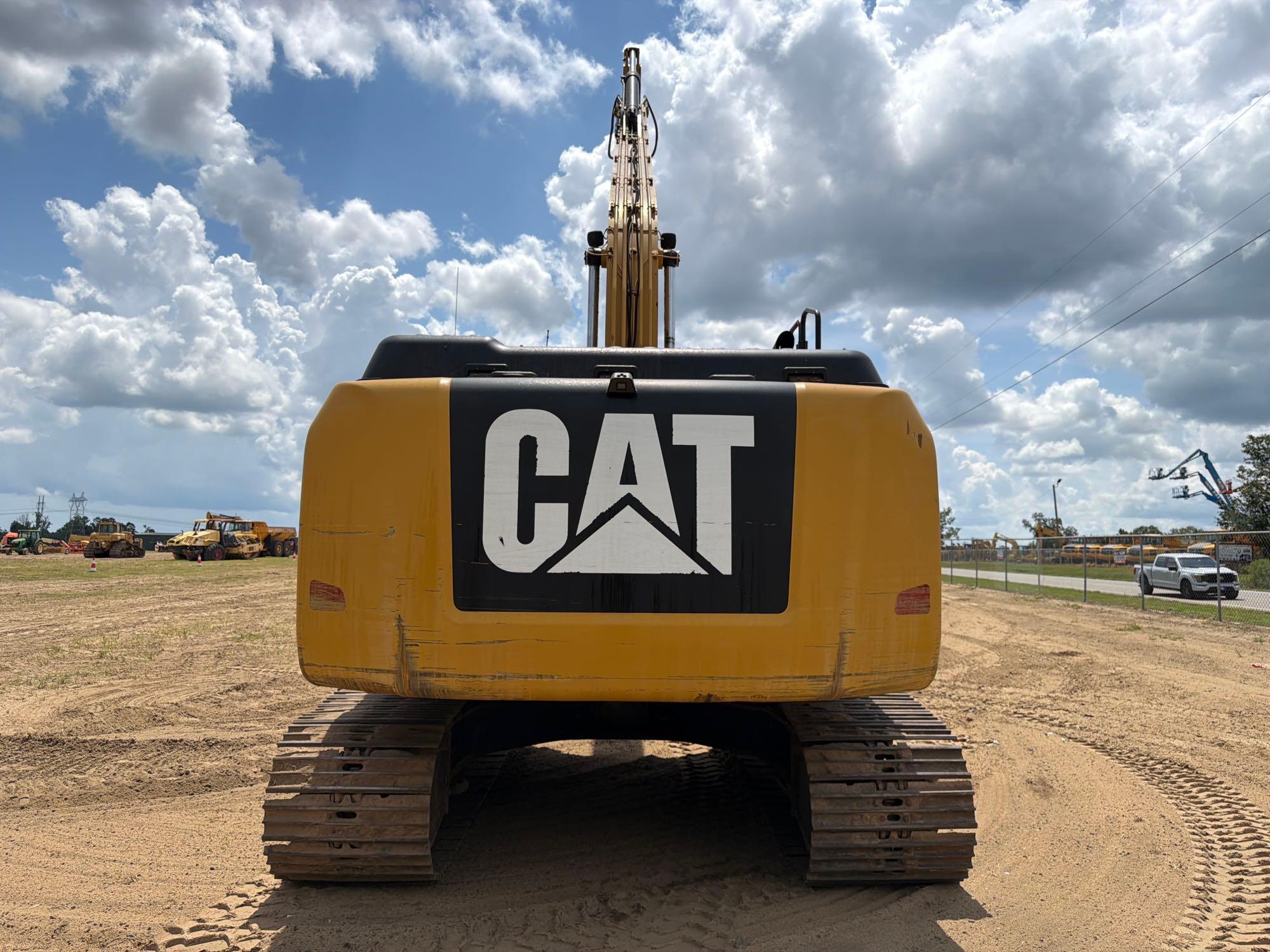 Caterpillar 324EL