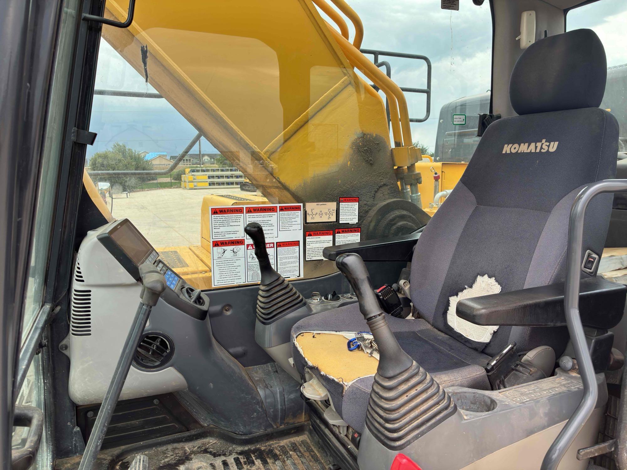 Komatsu 490