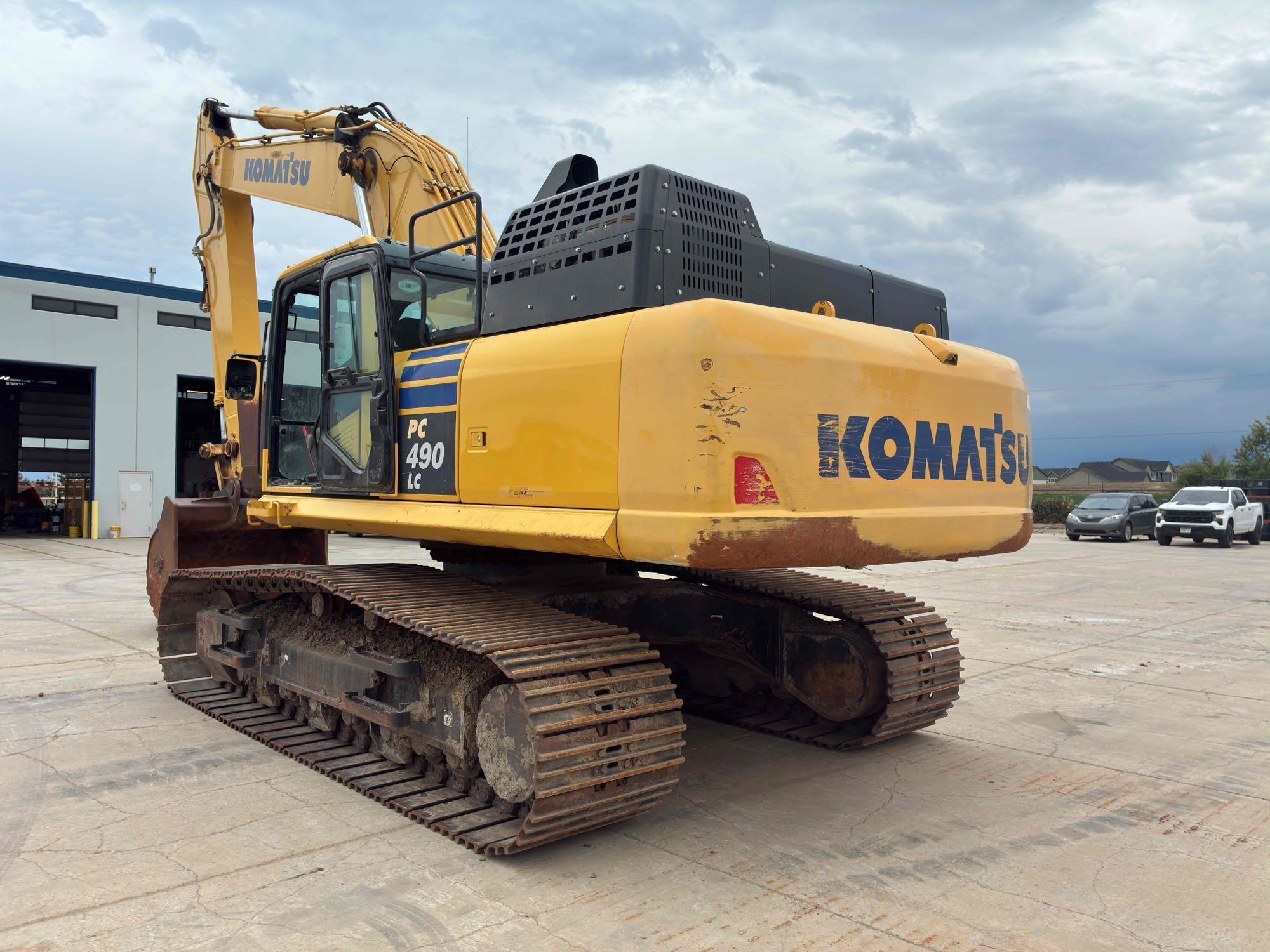 Komatsu 490