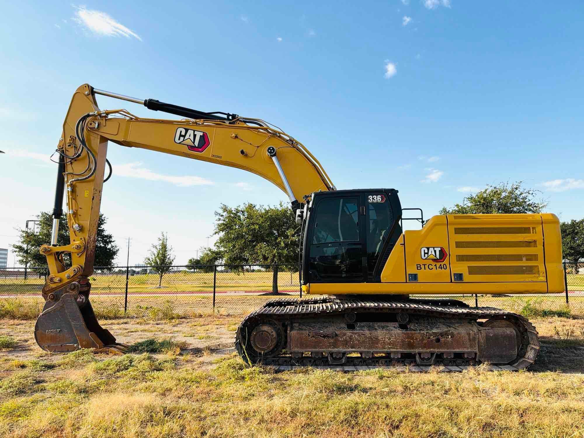 2022 Caterpillar 336