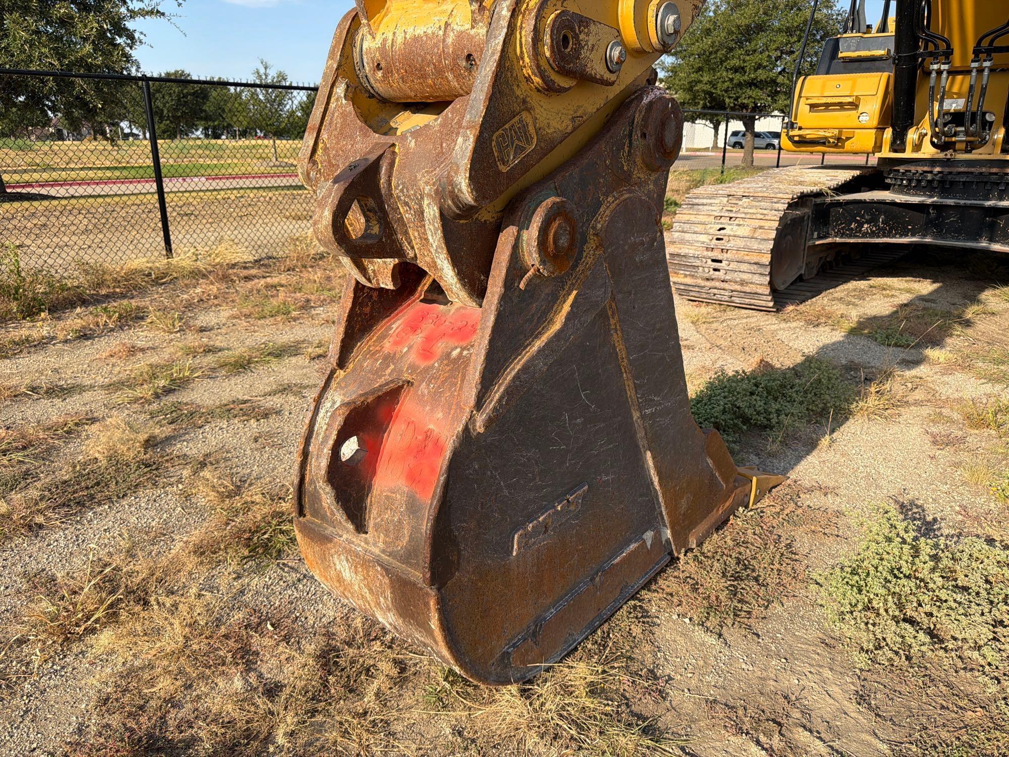 2022 Caterpillar 336