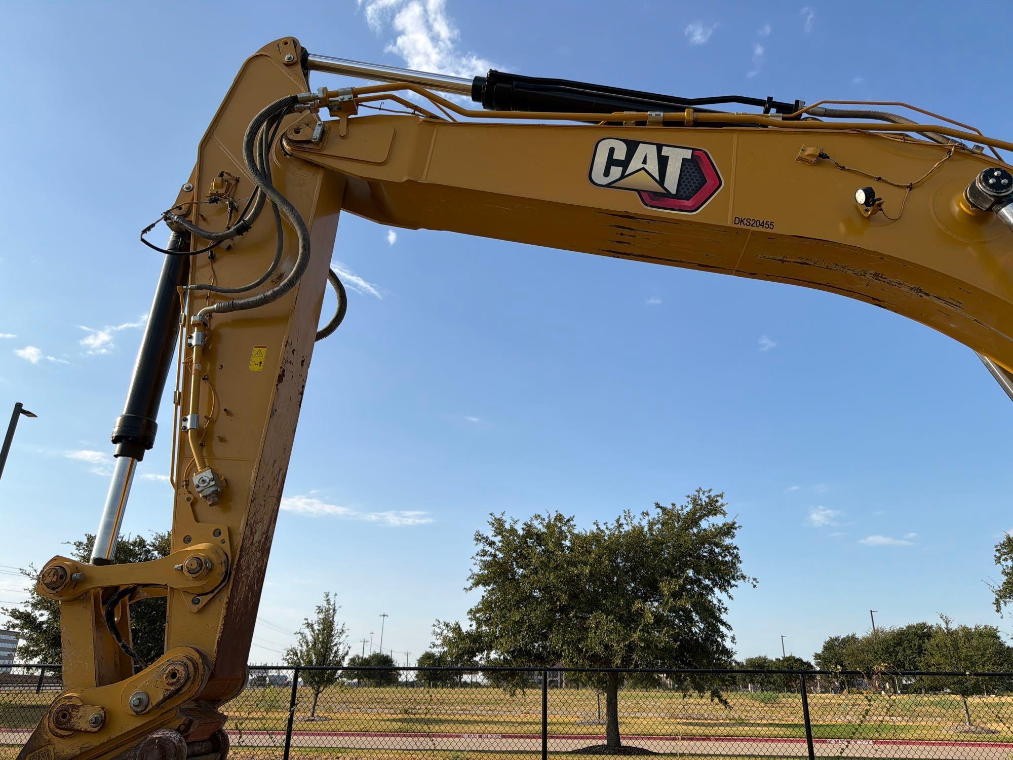 2022 Caterpillar 336