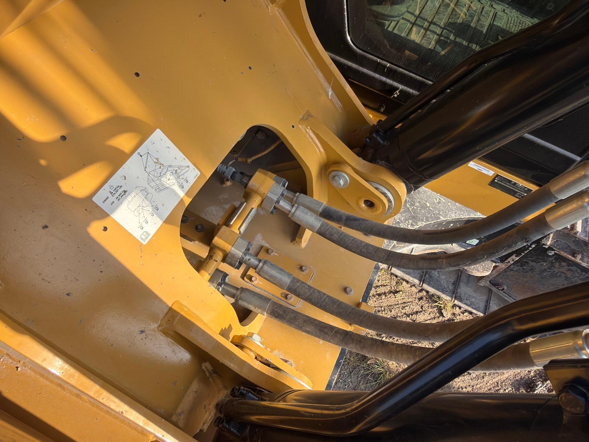2022 Caterpillar 336