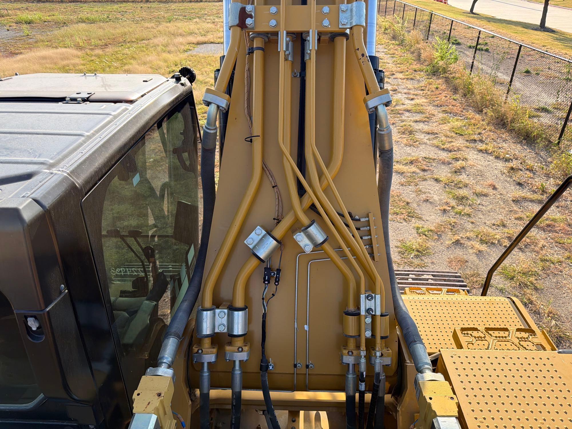 2022 Caterpillar 336