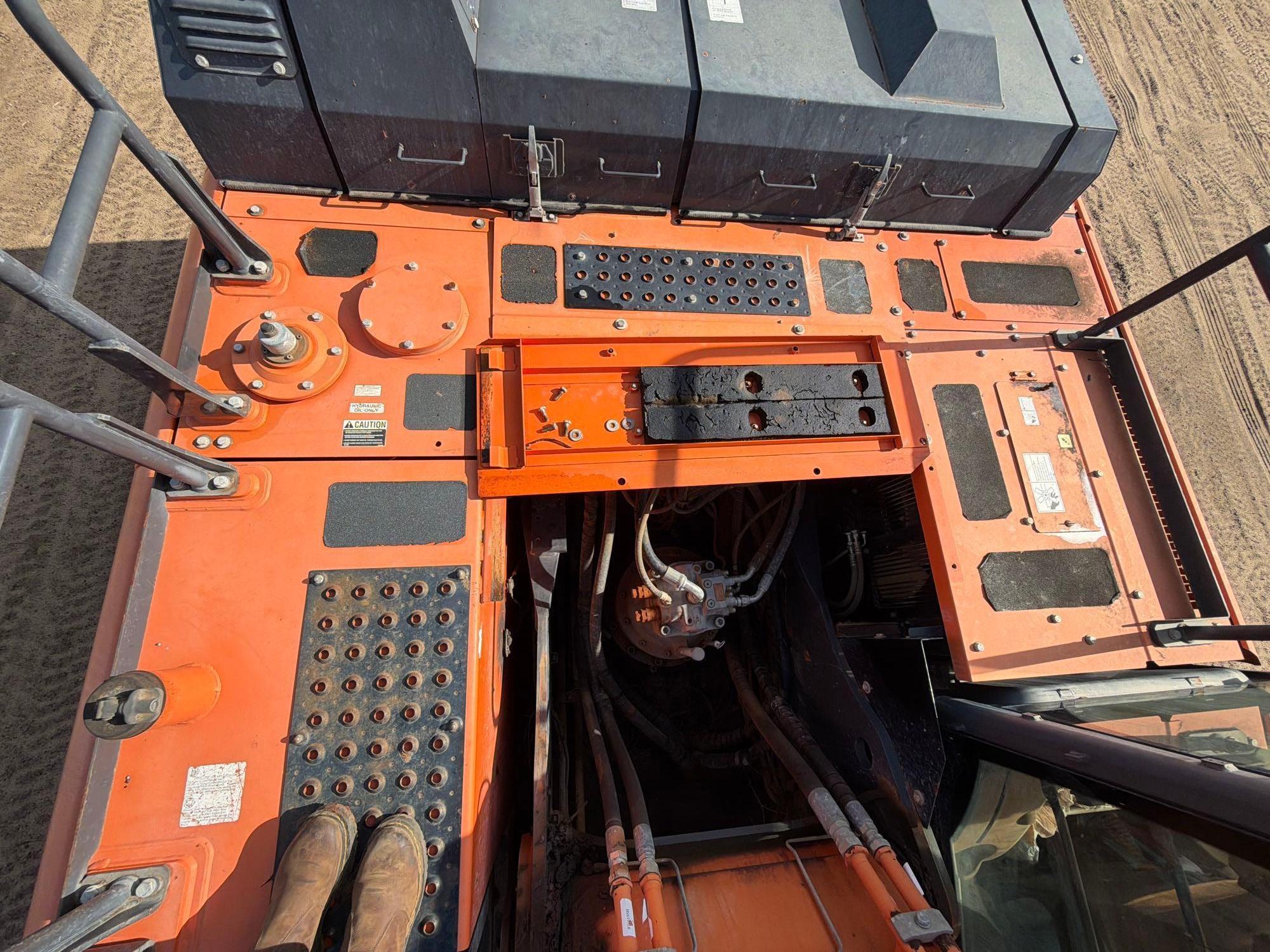 2017 Hitachi ZX350 LC