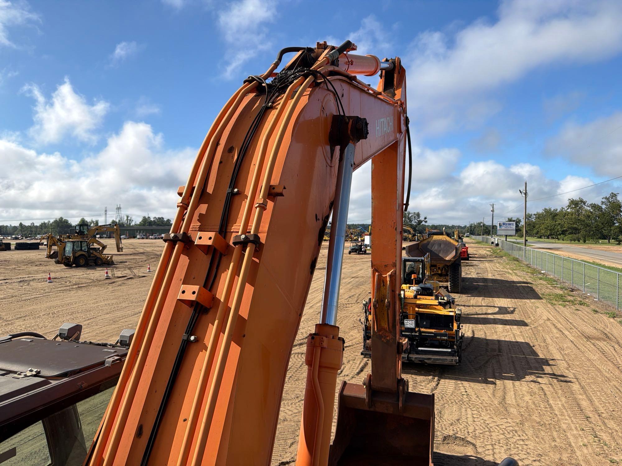 2017 Hitachi ZX350 LC