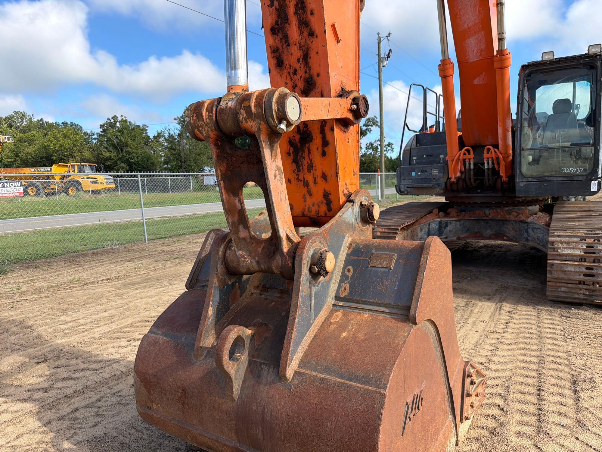 2017 Hitachi ZX350 LC