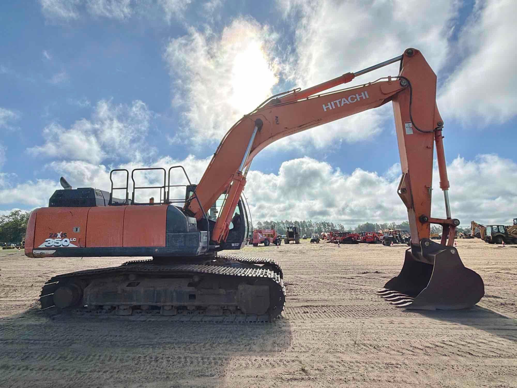 2017 Hitachi ZX350 LC