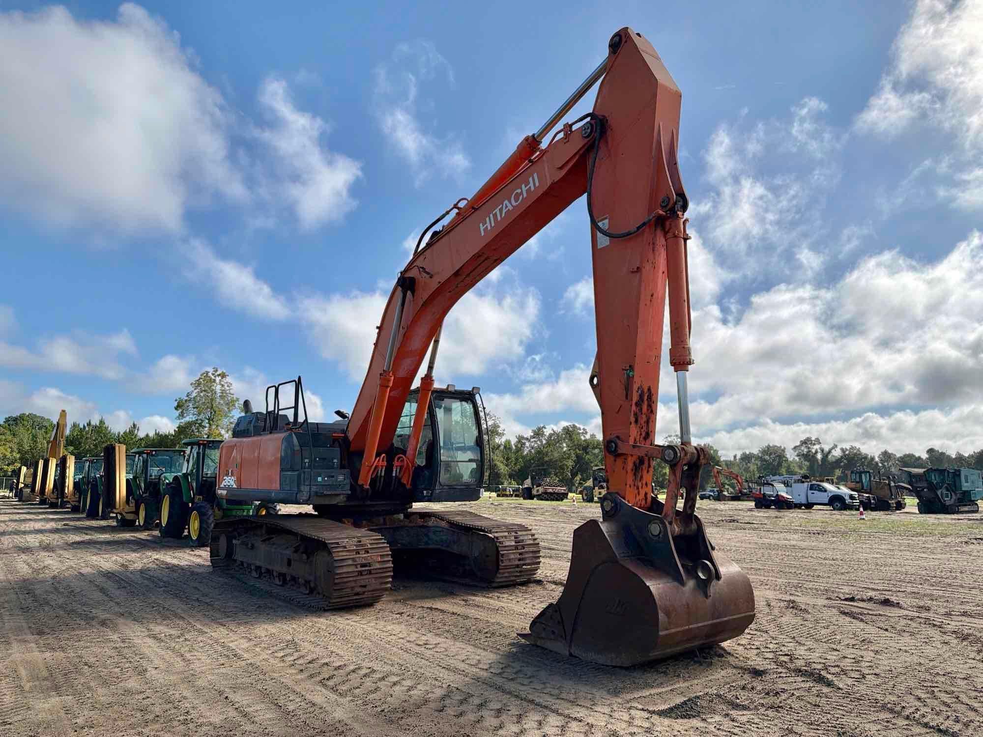 2017 Hitachi ZX350 LC