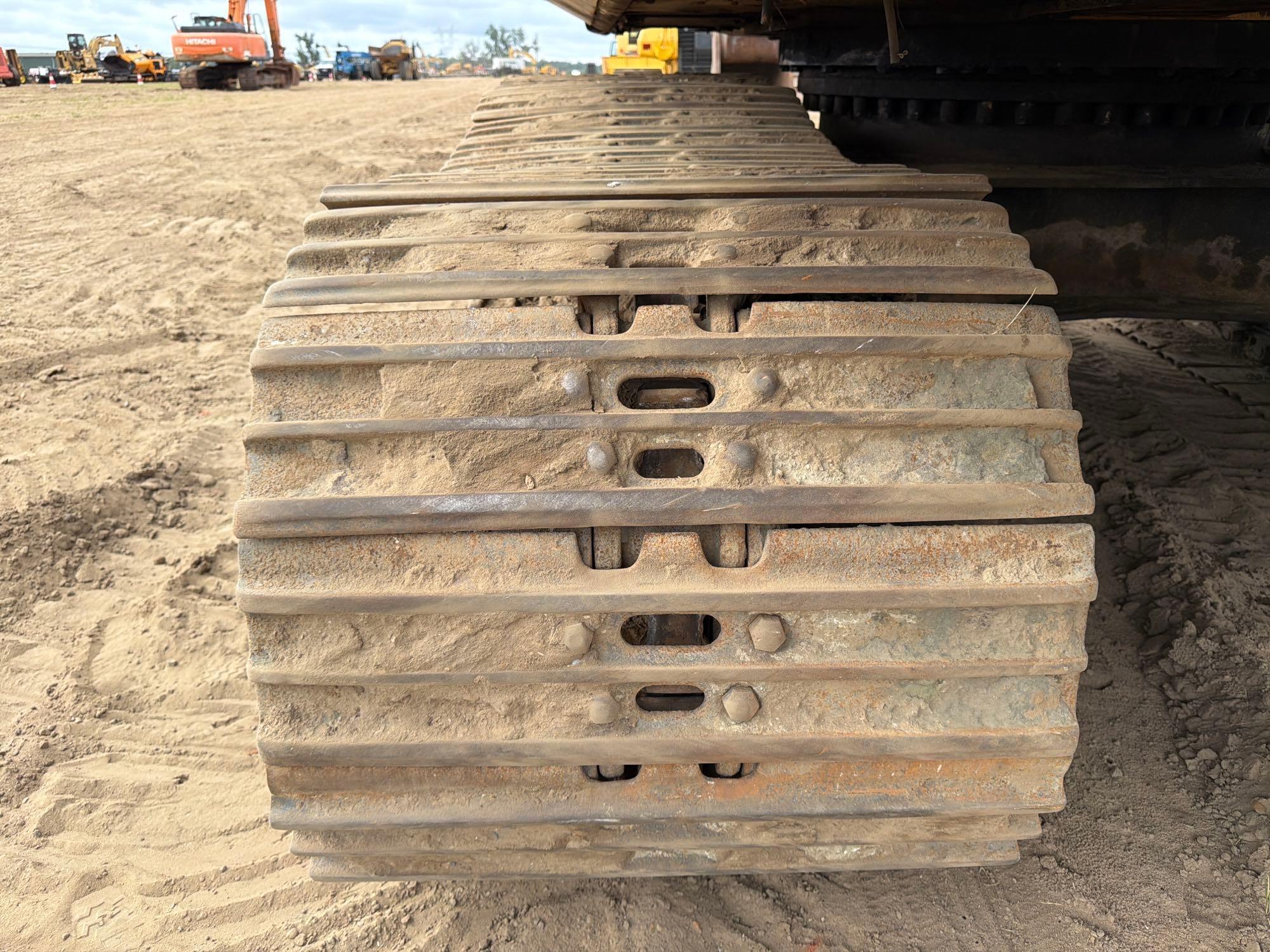 2002 Caterpillar 330C