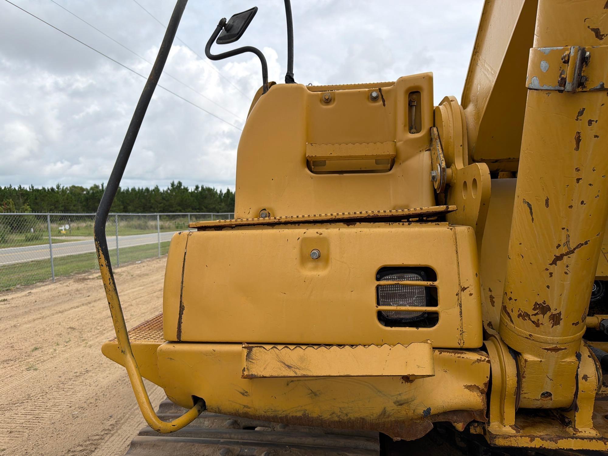2002 Caterpillar 330C