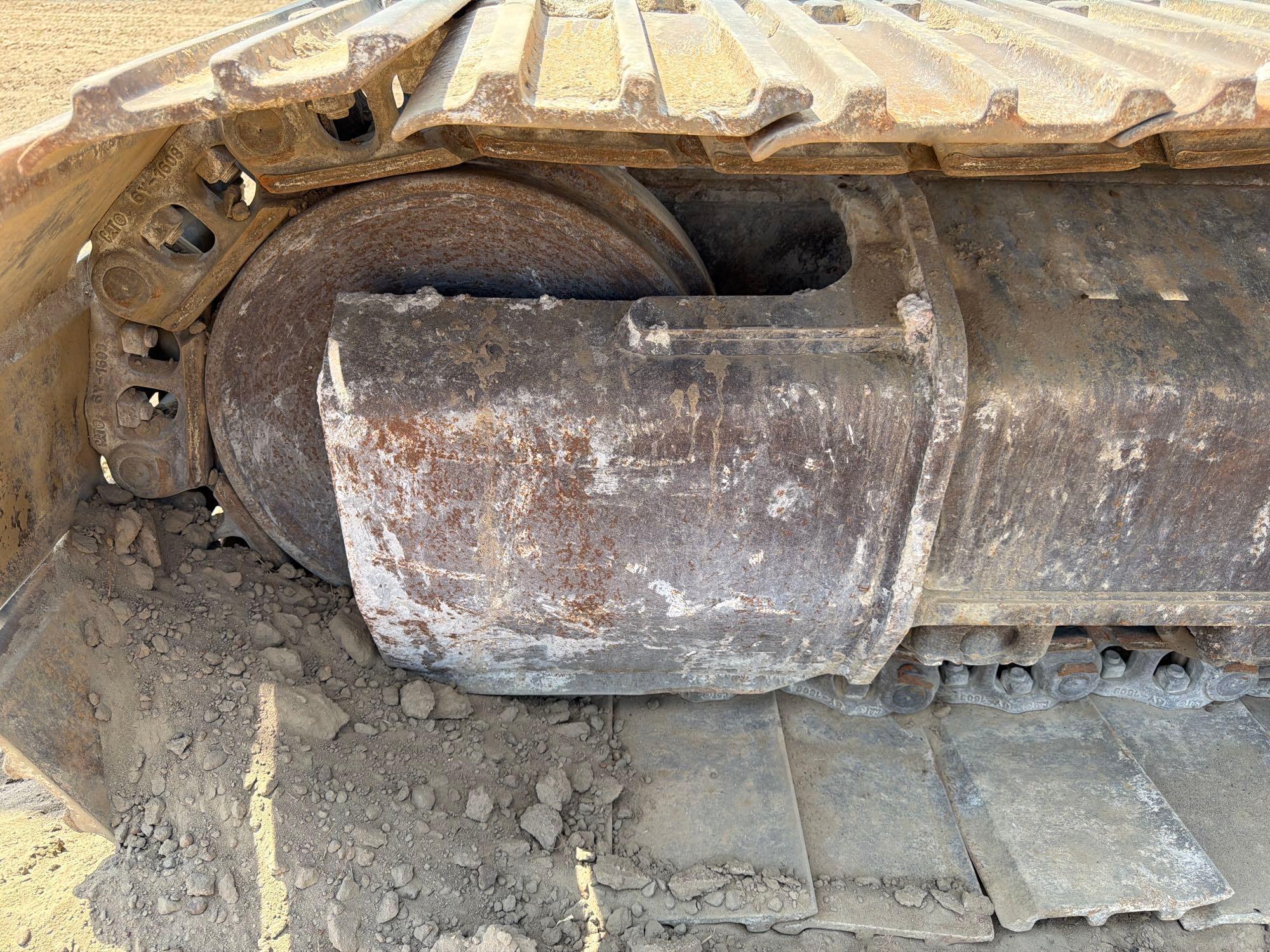 2018 Caterpillar 330