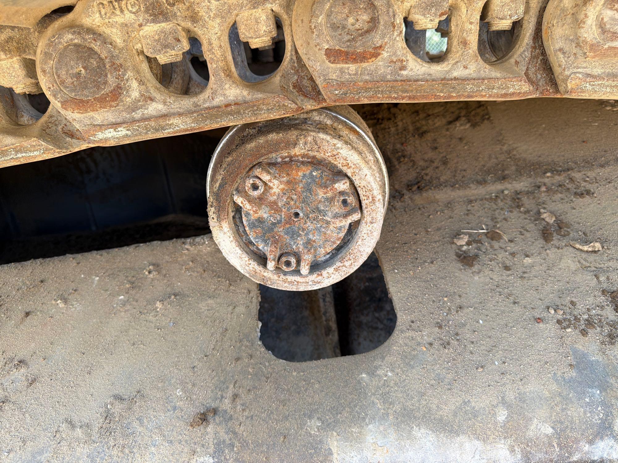 2018 Caterpillar 330