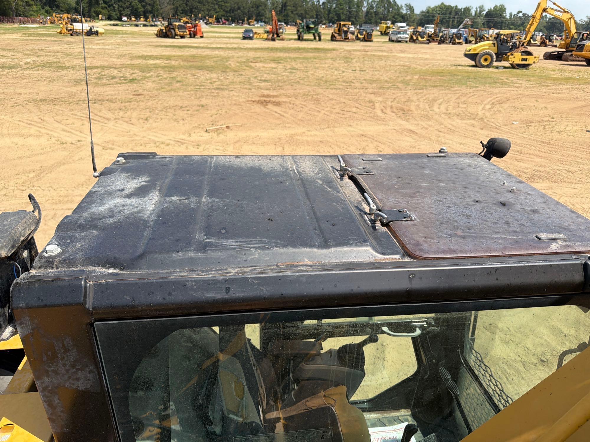 2018 Caterpillar 330