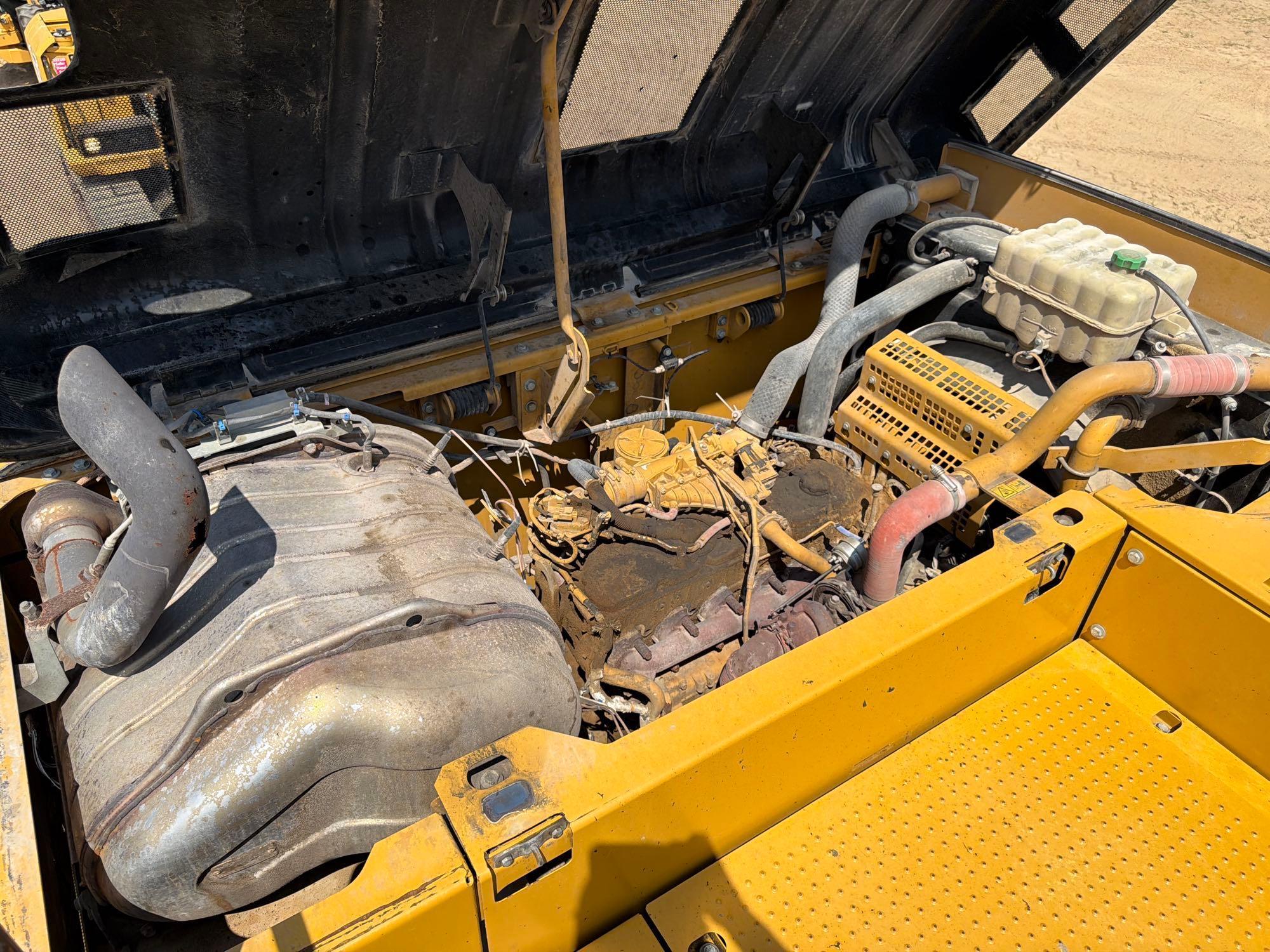 2018 Caterpillar 330