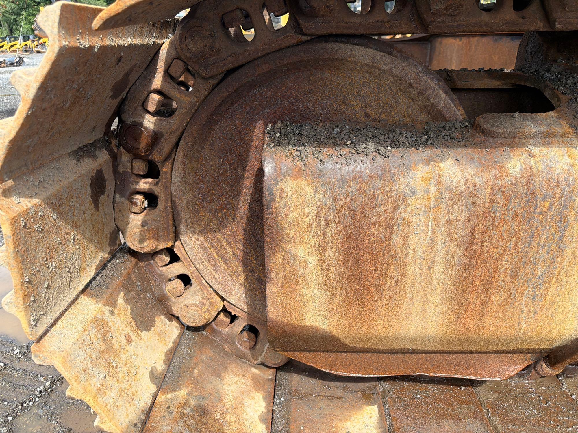 2007 Caterpillar 328D LCR