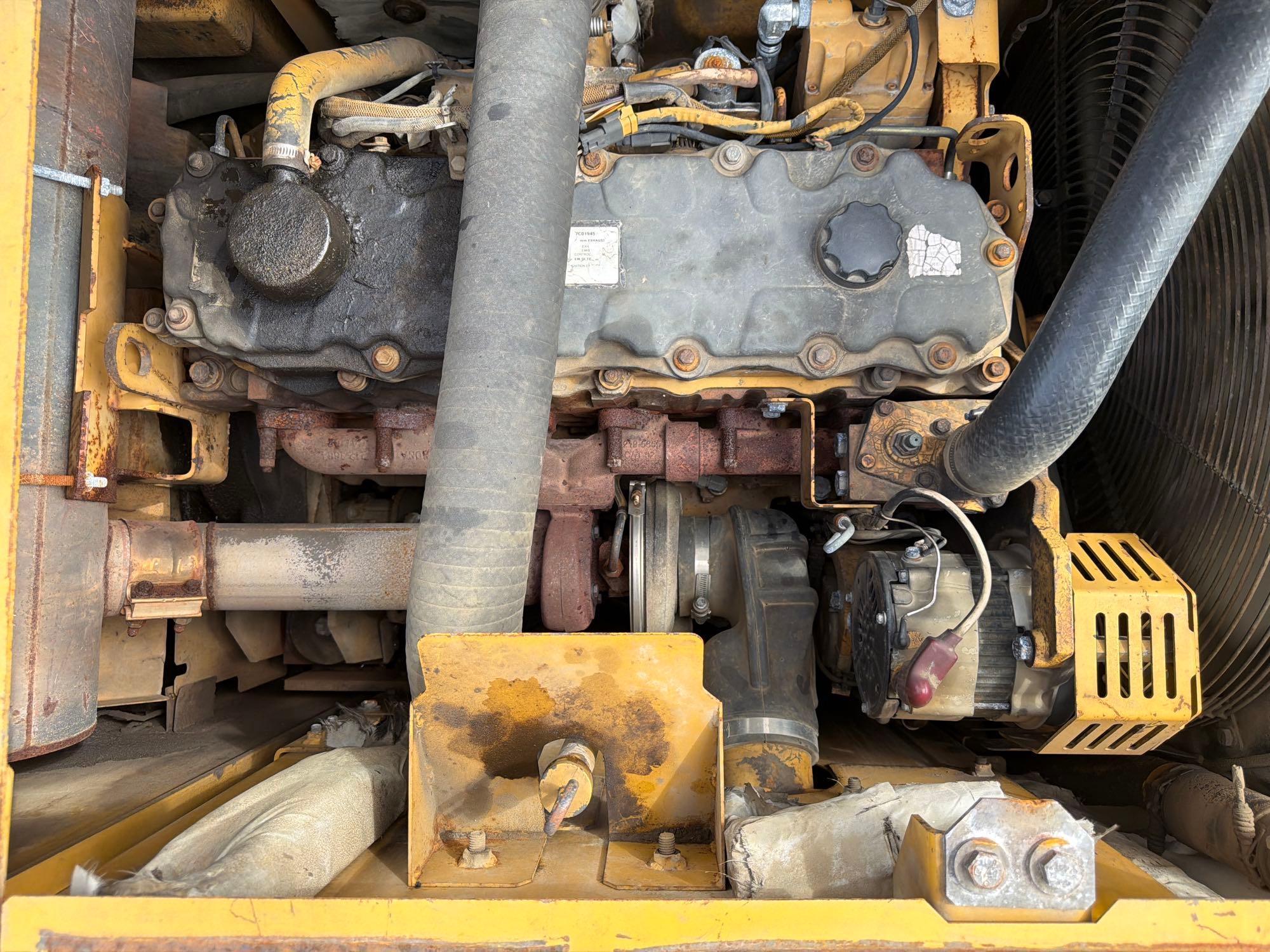 2007 Caterpillar 328D LCR