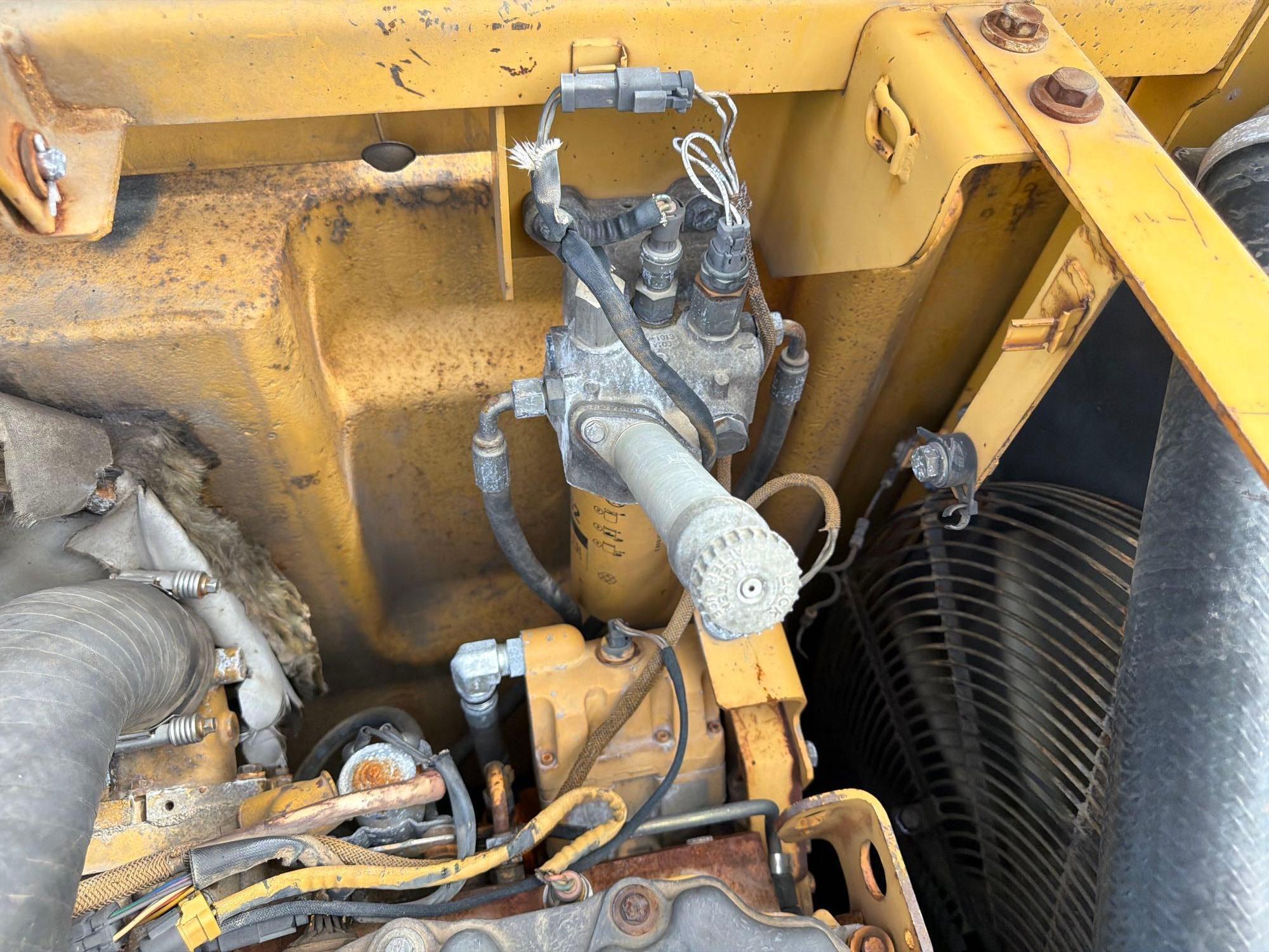 2007 Caterpillar 328D LCR