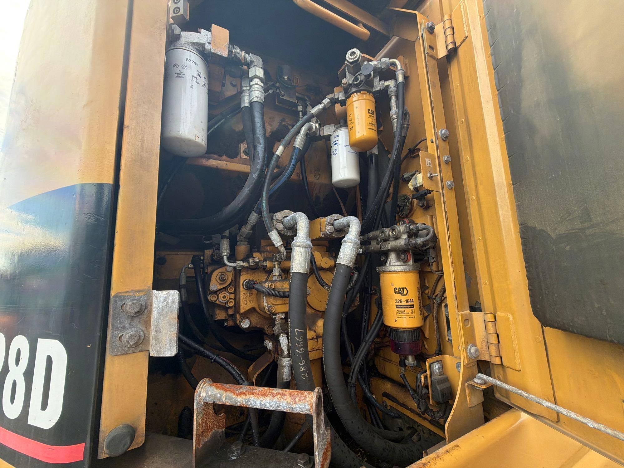 2007 Caterpillar 328D LCR