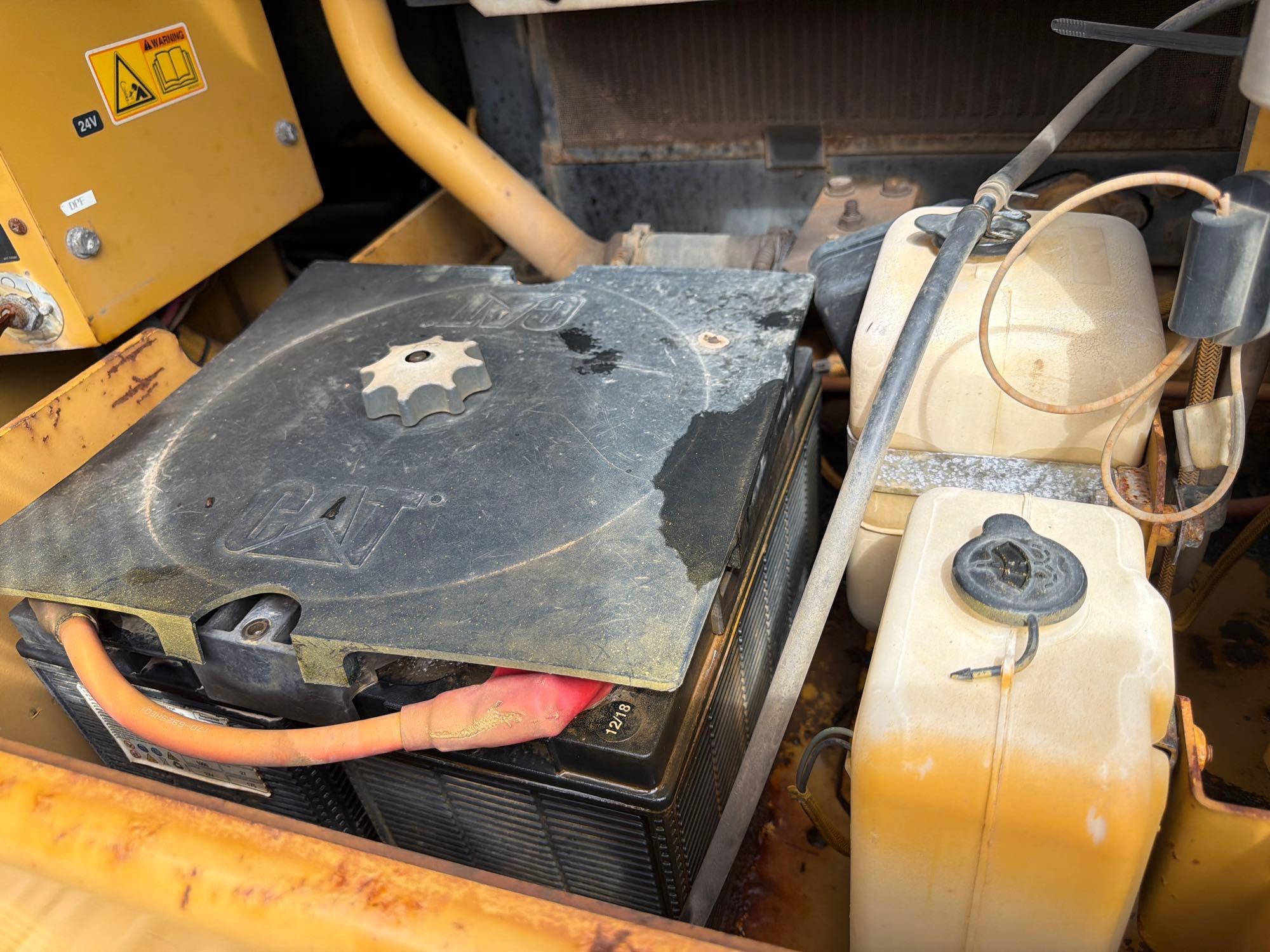 2007 Caterpillar 328D LCR