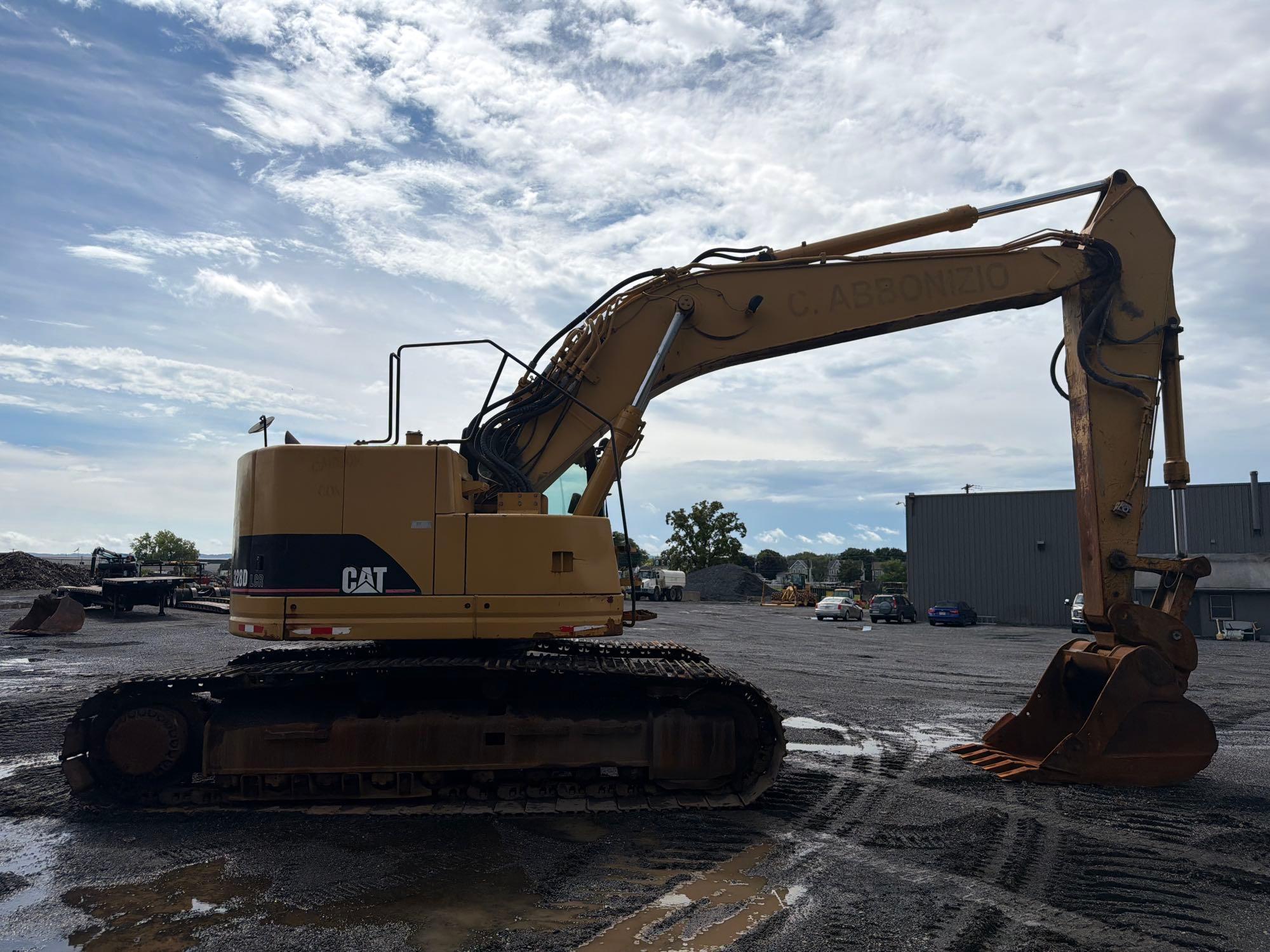 2007 Caterpillar 328D LCR