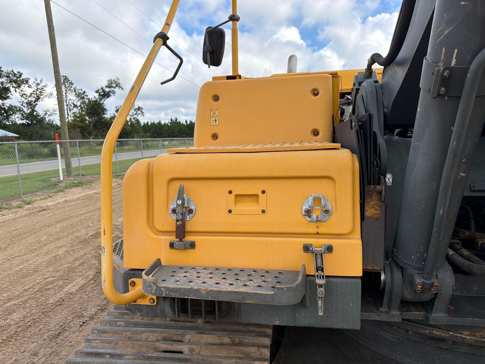 2003 Volvo EC240B LC