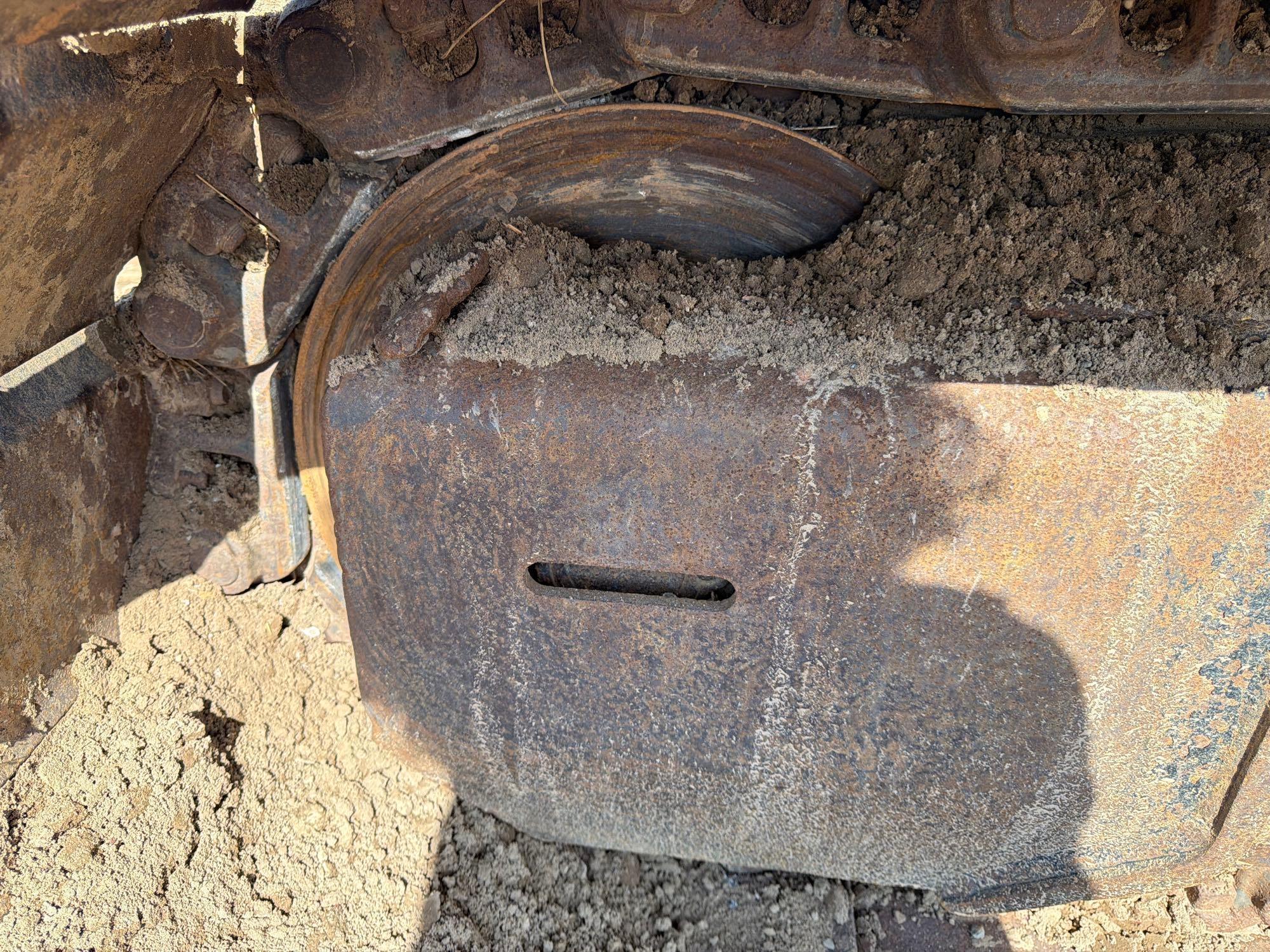 John Deere 240D LC