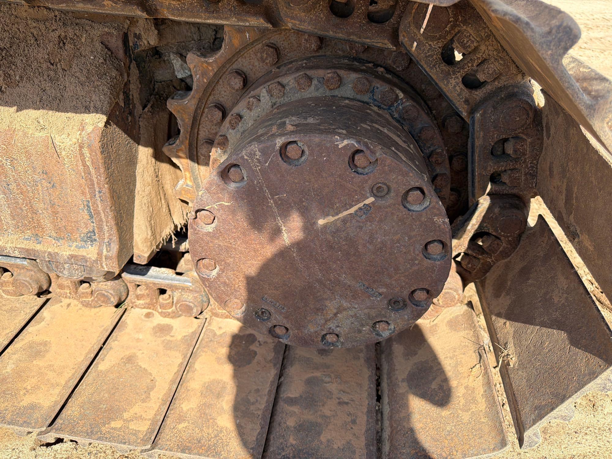 John Deere 240D LC