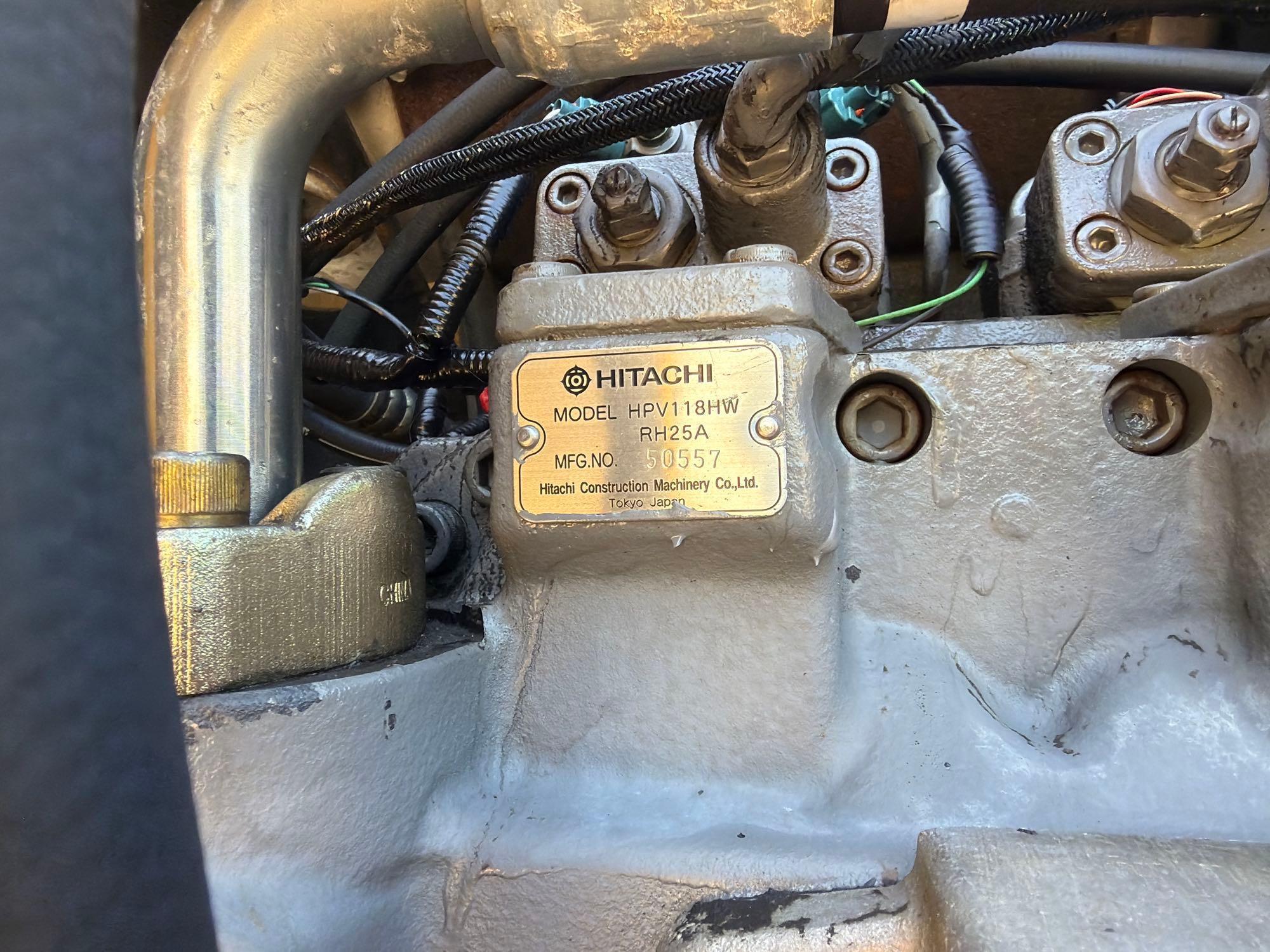 John Deere 240D LC