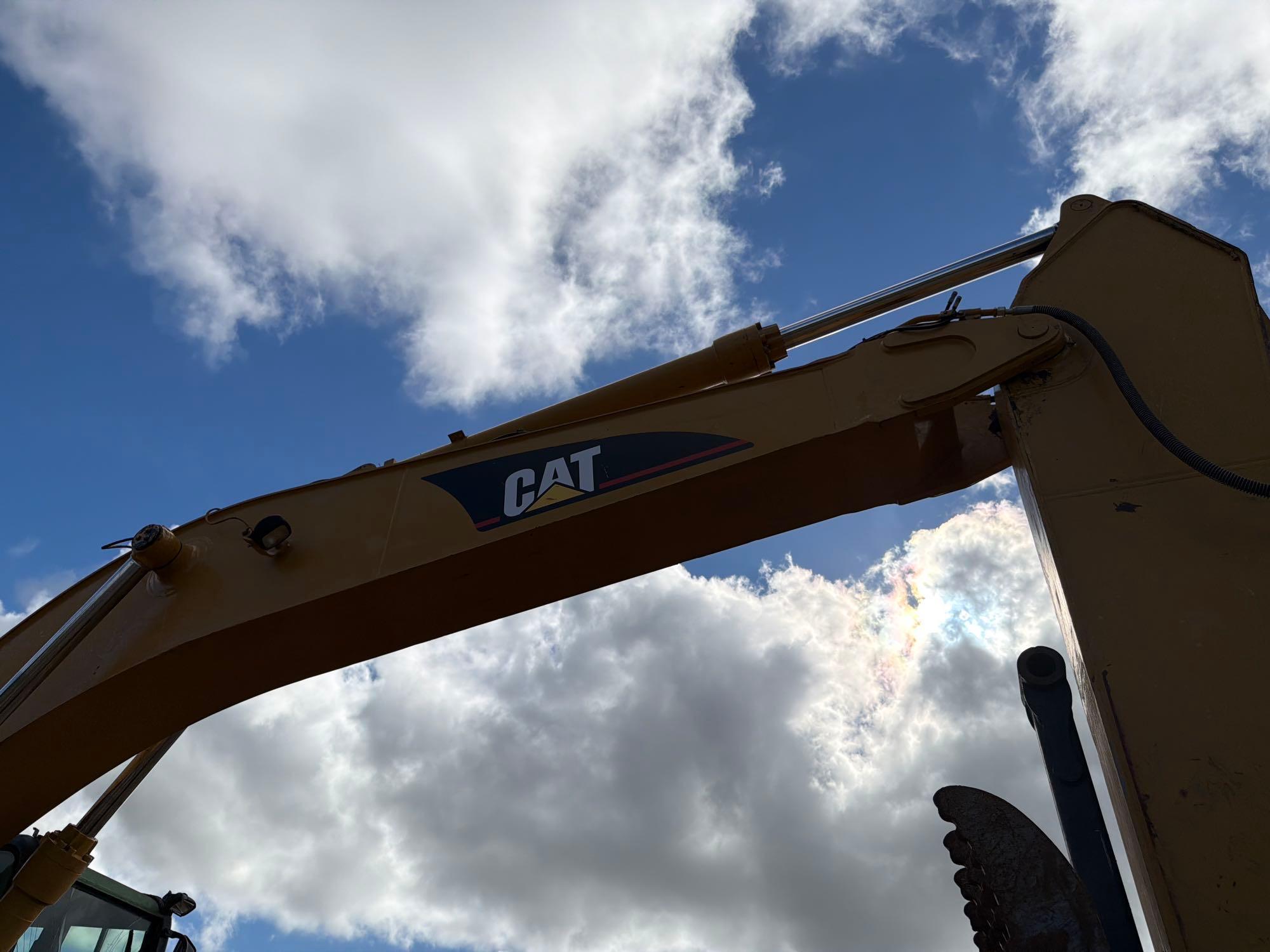 Caterpillar 325CL