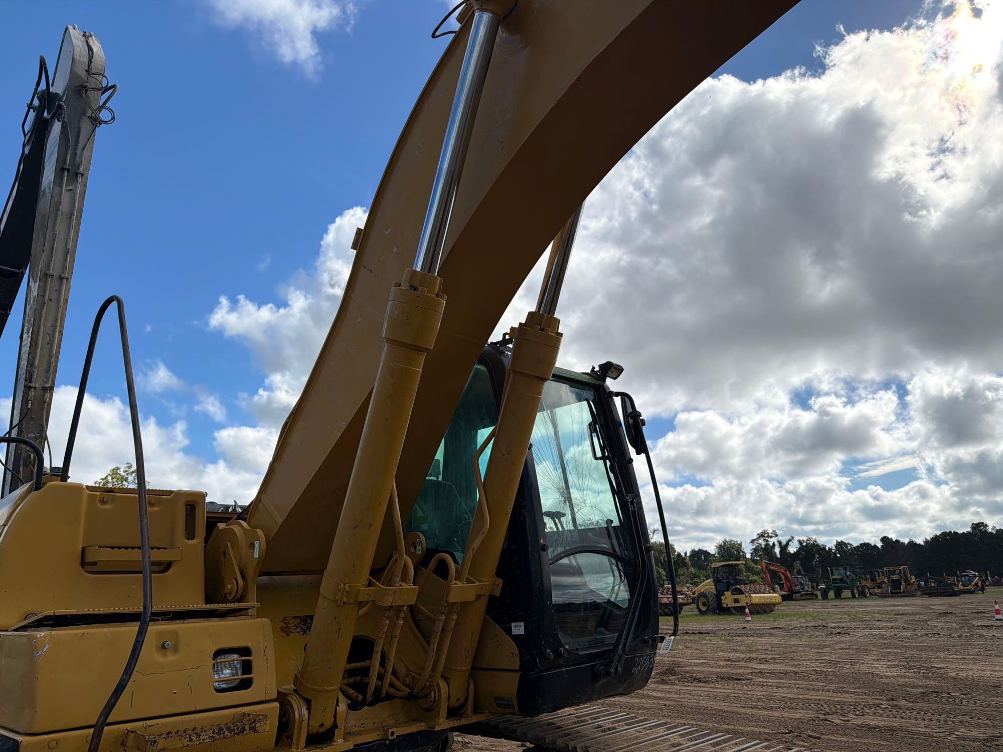 Caterpillar 325CL