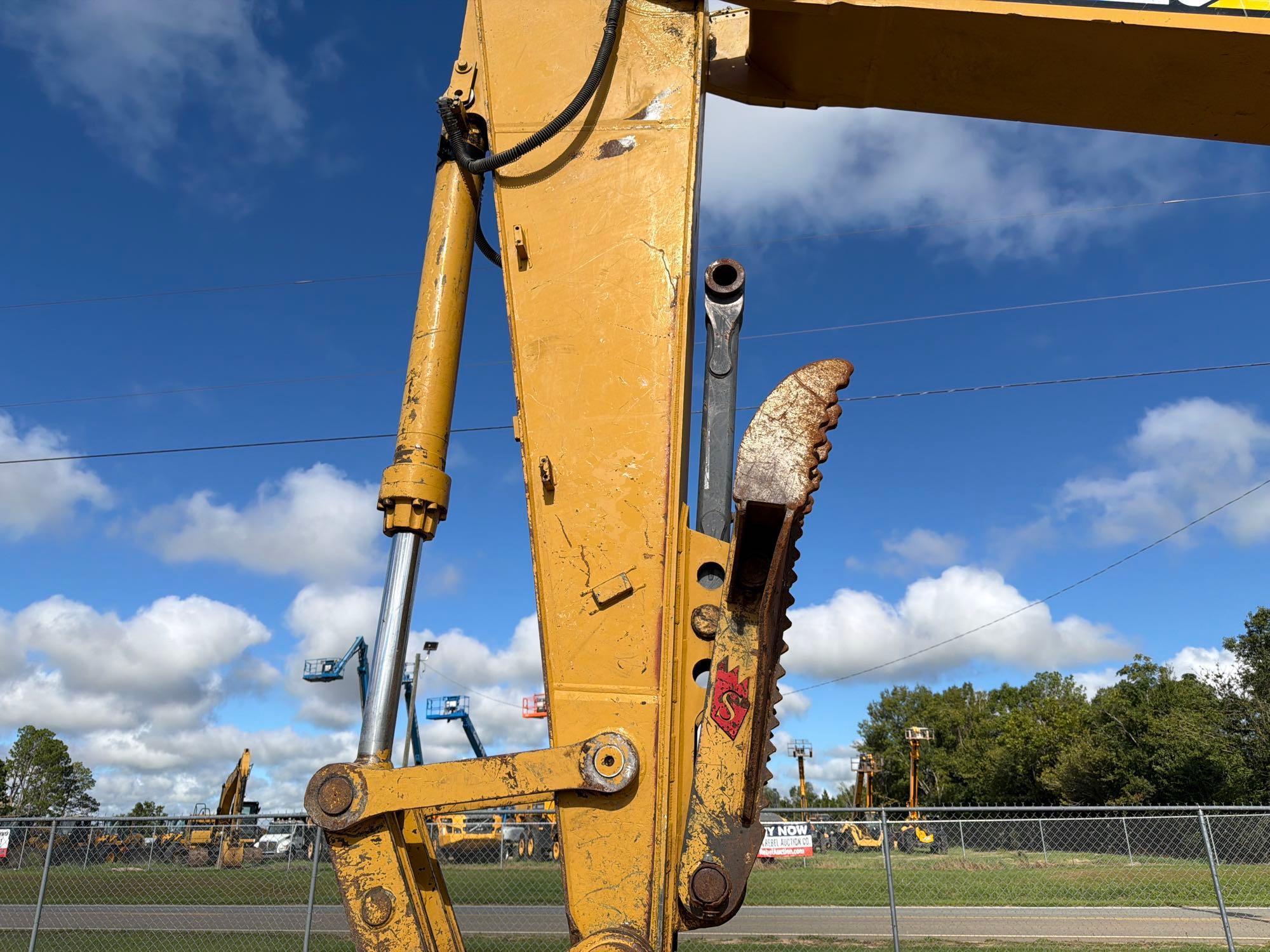 Caterpillar 325CL
