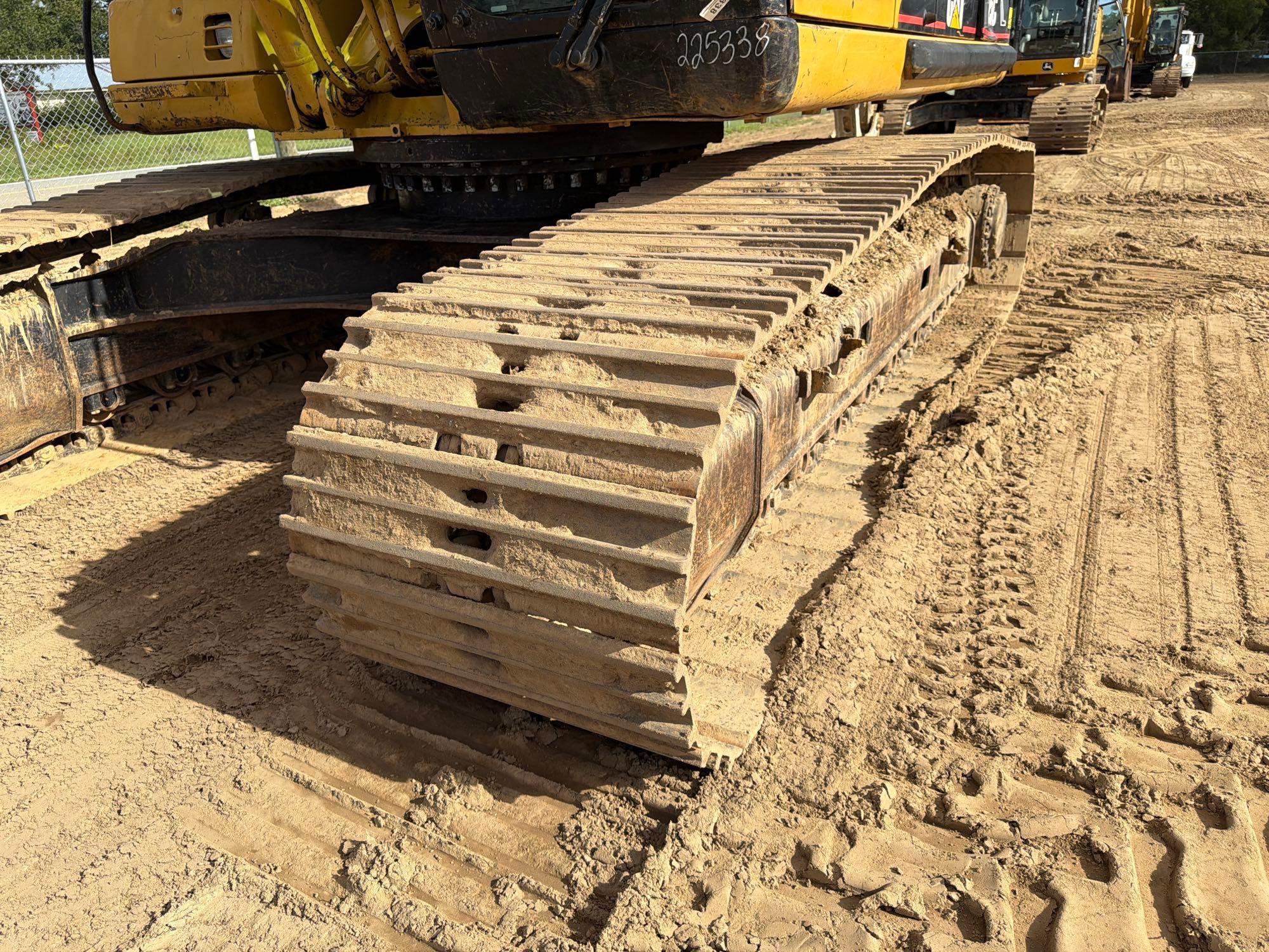 Caterpillar 325CL
