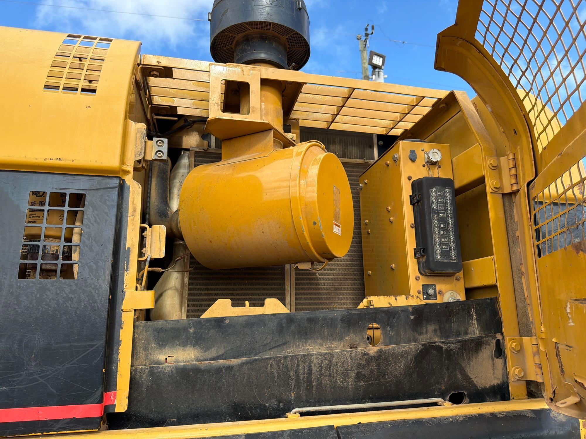 Caterpillar 325CL