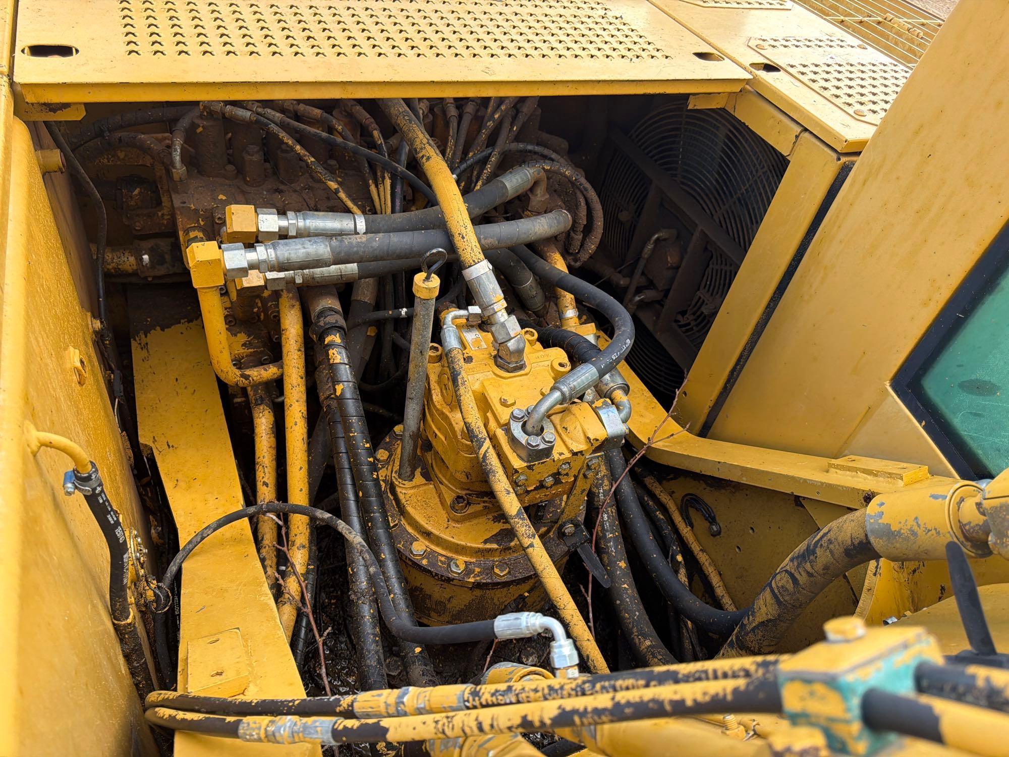 Caterpillar 325CL