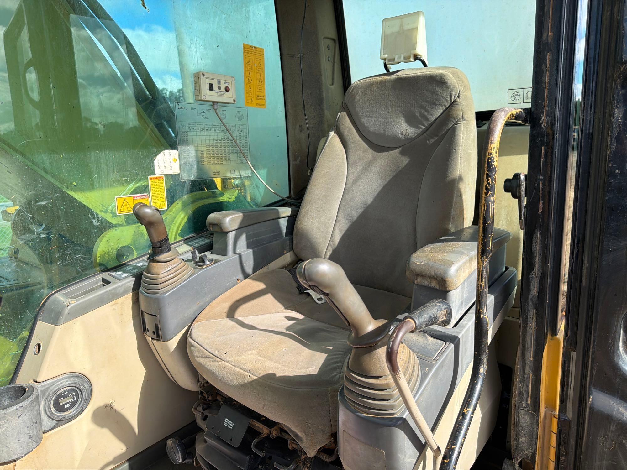 Caterpillar 325CL