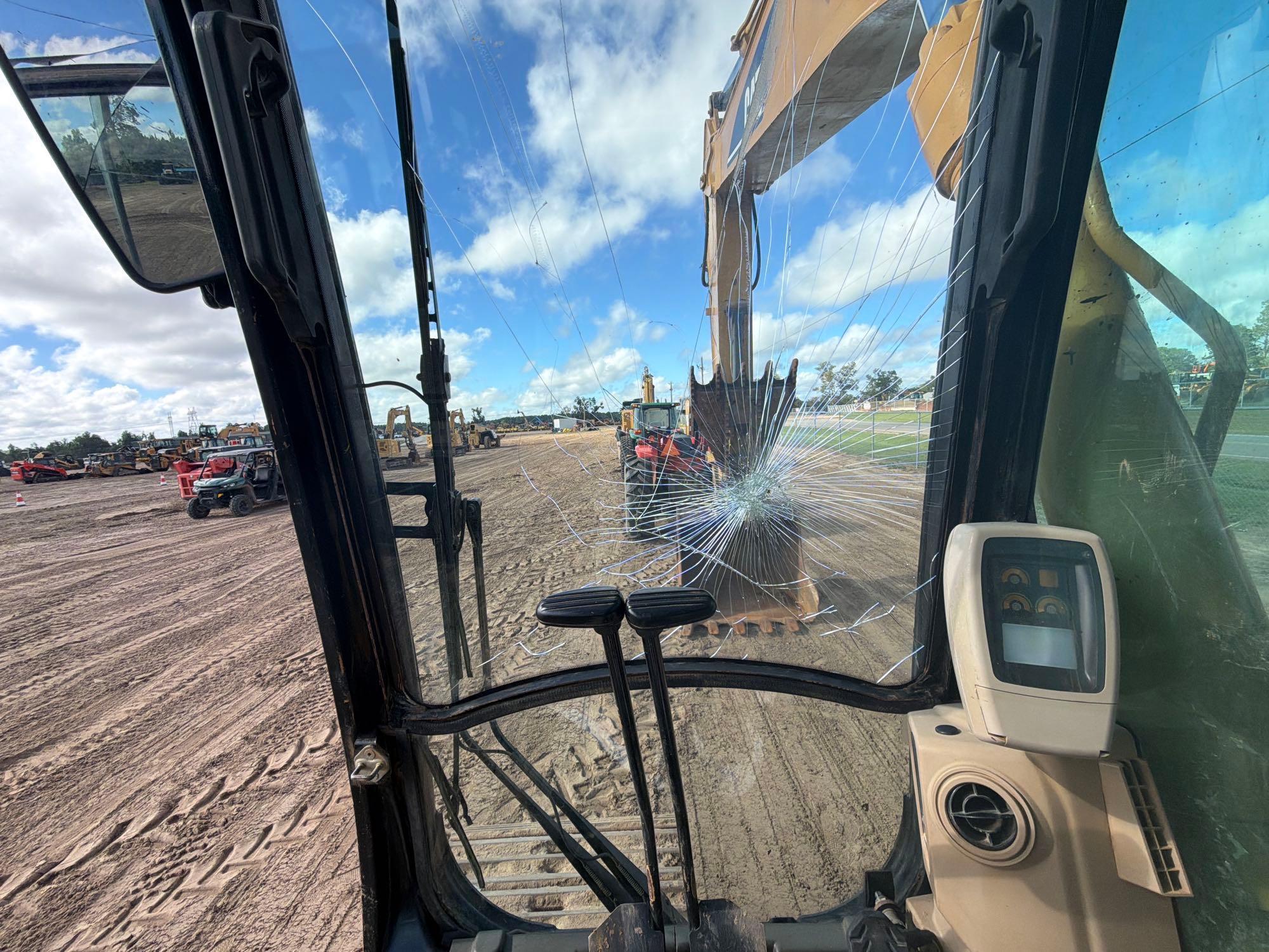 Caterpillar 325CL